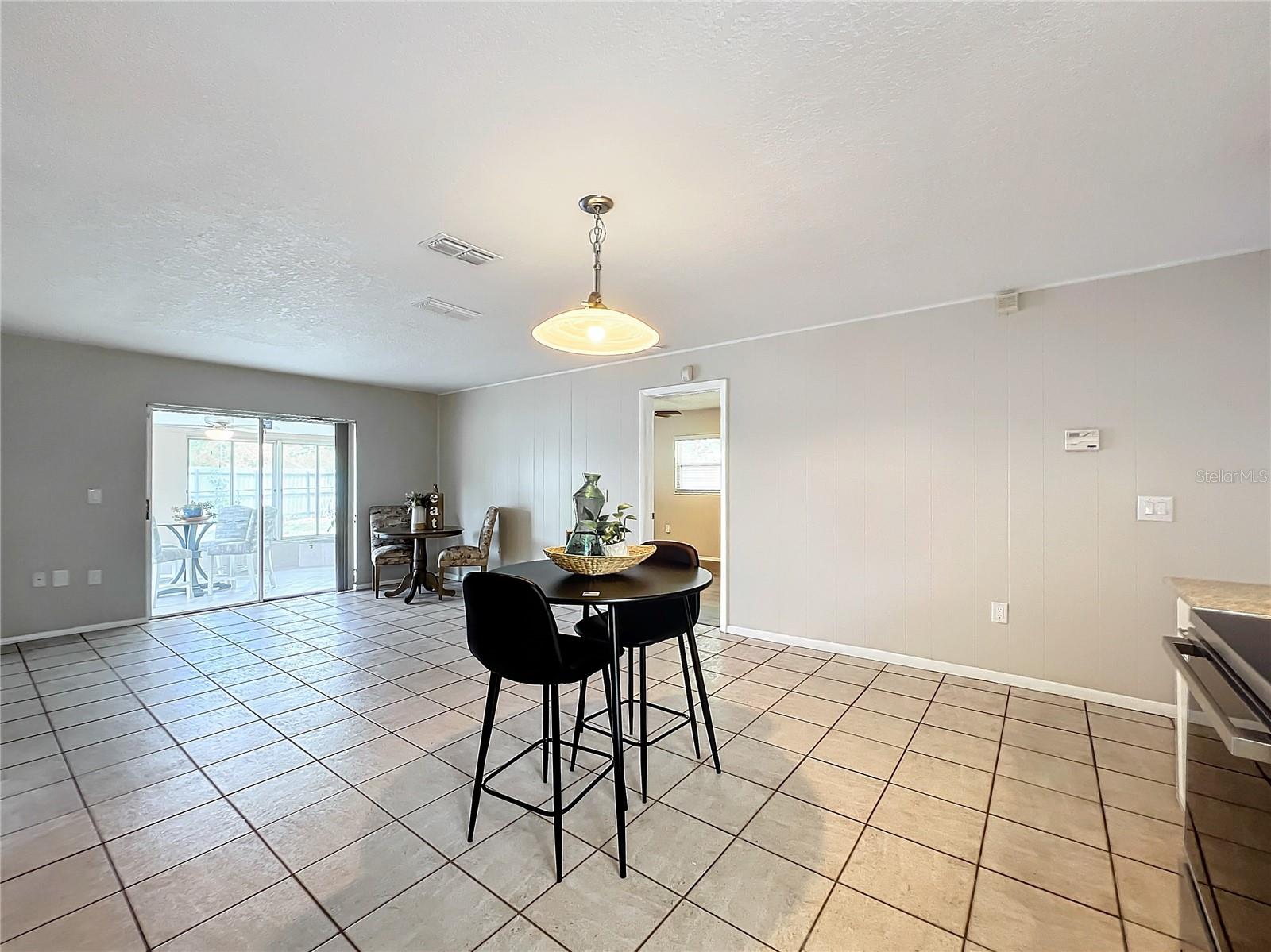 616 SWALLOW DR, CASSELBERRY, FL, 32707