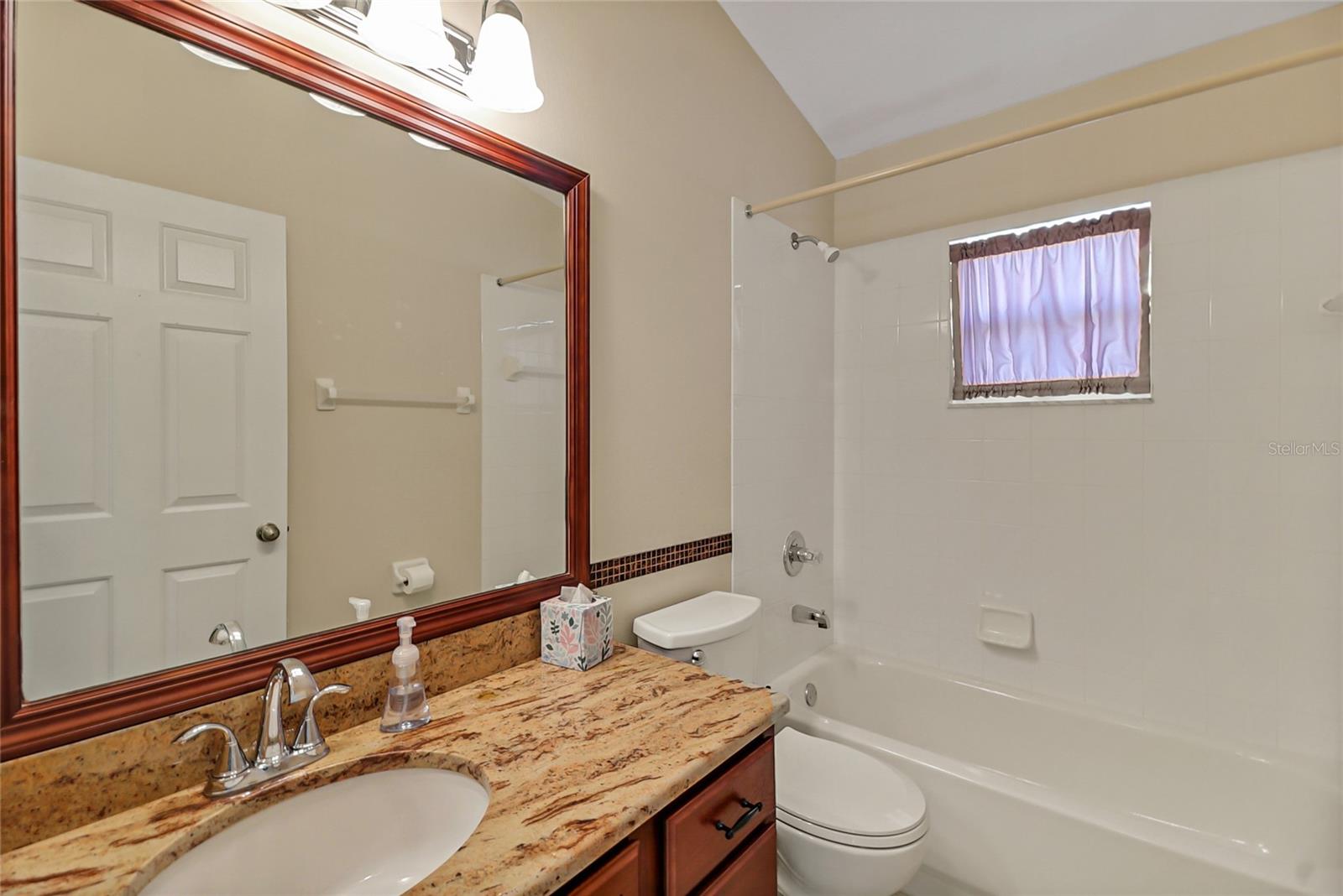 3912 PLANTATION BLVD, LEESBURG, FL, 34748