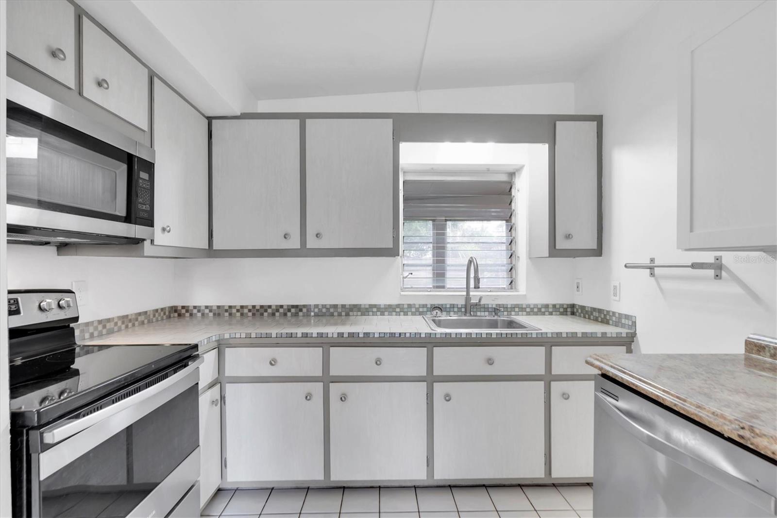 4430 14TH AVE N, ST PETERSBURG, FL, 33713