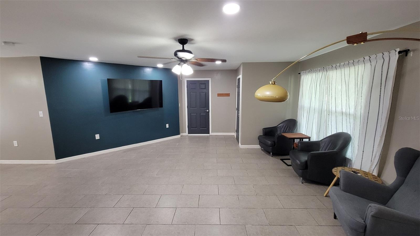 8013 N OLA AVE, TAMPA, FL, 33604