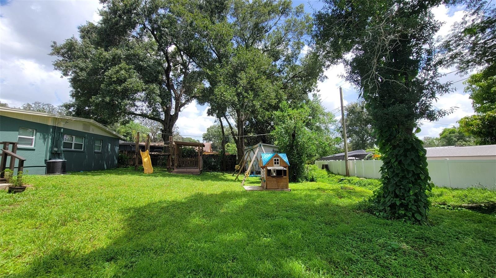 8013 N OLA AVE, TAMPA, FL, 33604