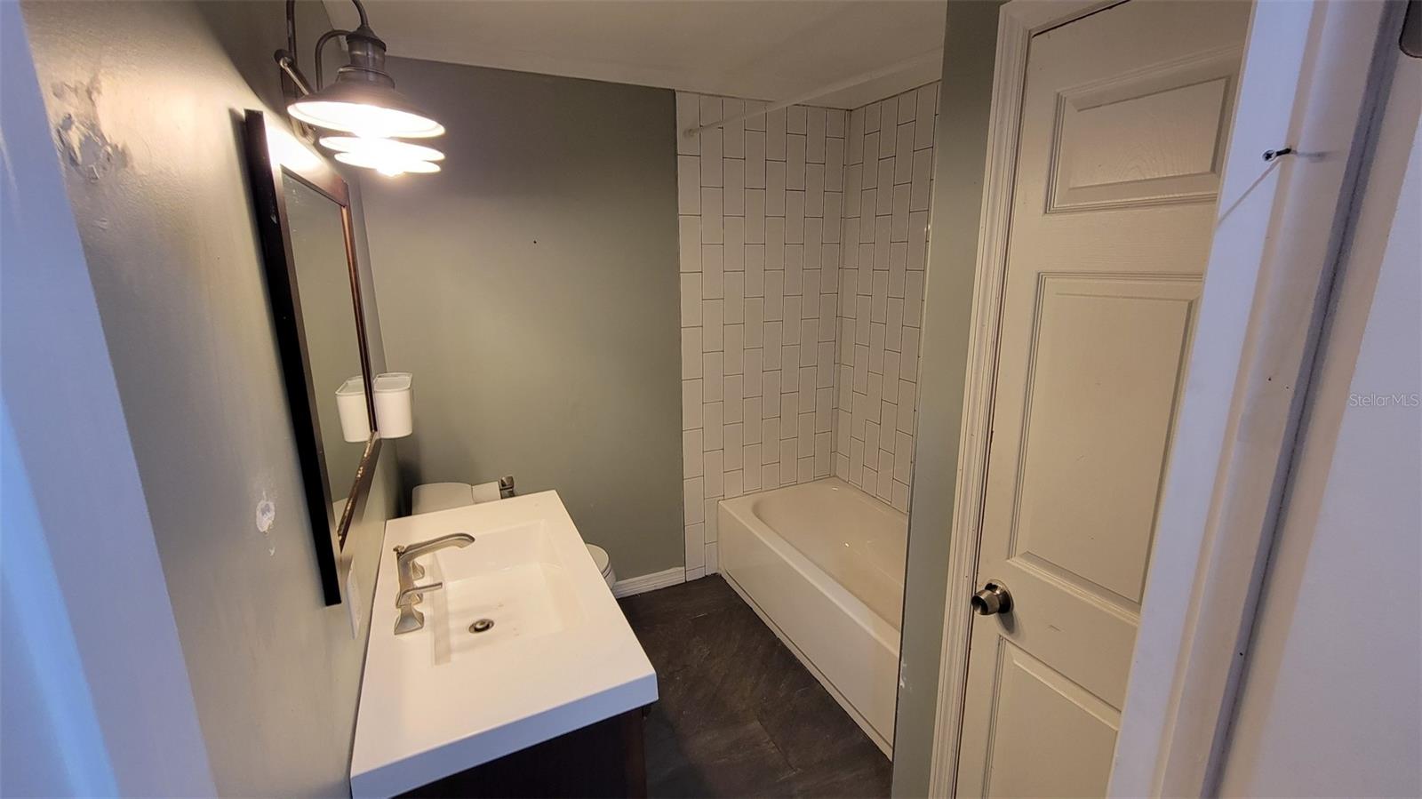 8013 N OLA AVE, TAMPA, FL, 33604