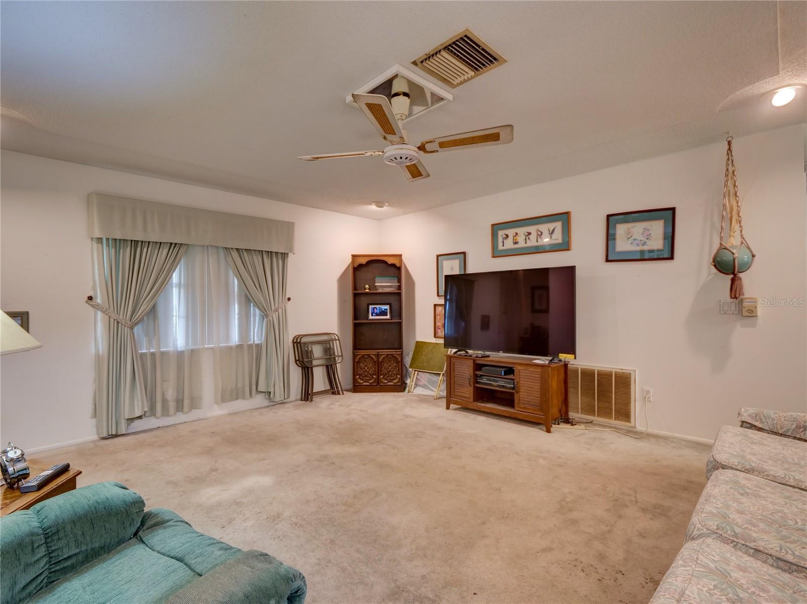 3706 LONDONDERRY BLVD, ORLANDO, FL, 32808