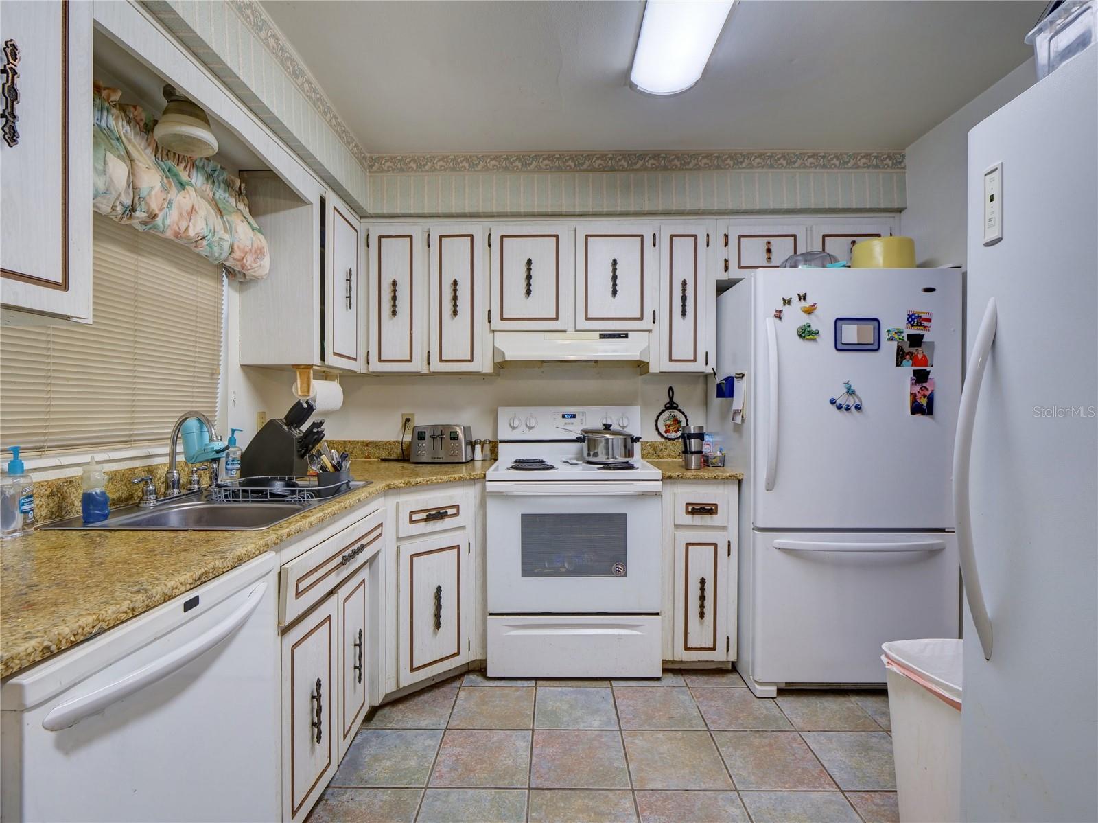 3706 LONDONDERRY BLVD, ORLANDO, FL, 32808