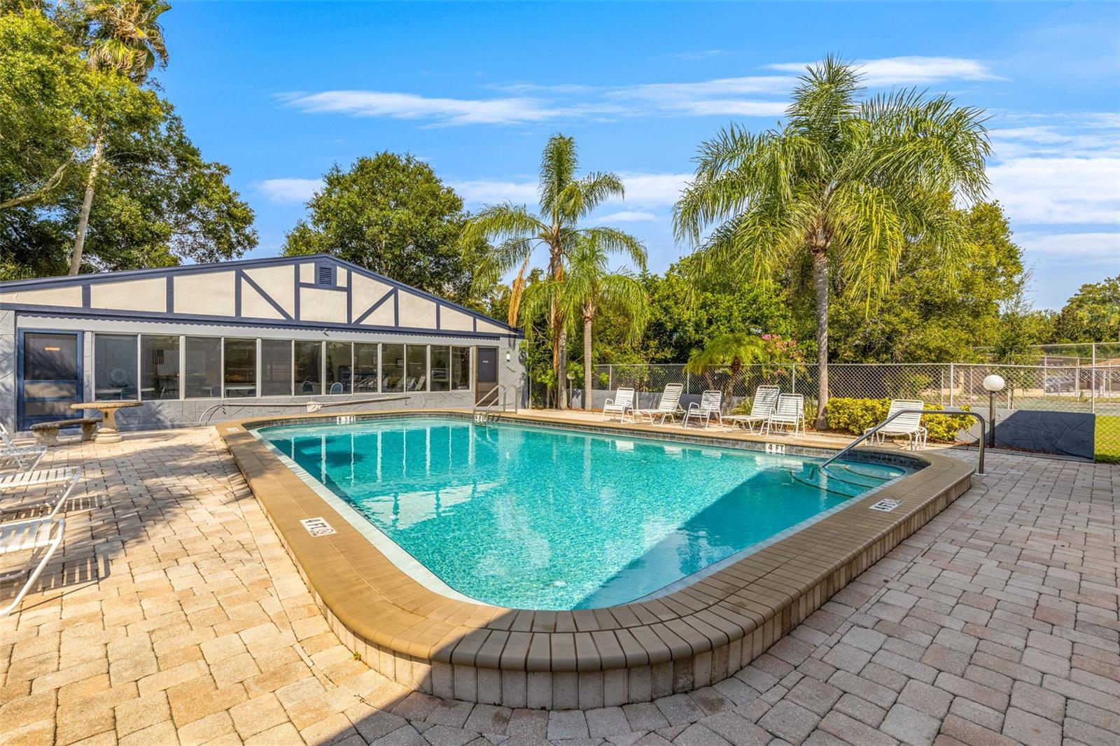 1137 KING ARTHUR CT #510, DUNEDIN, FL, 34698
