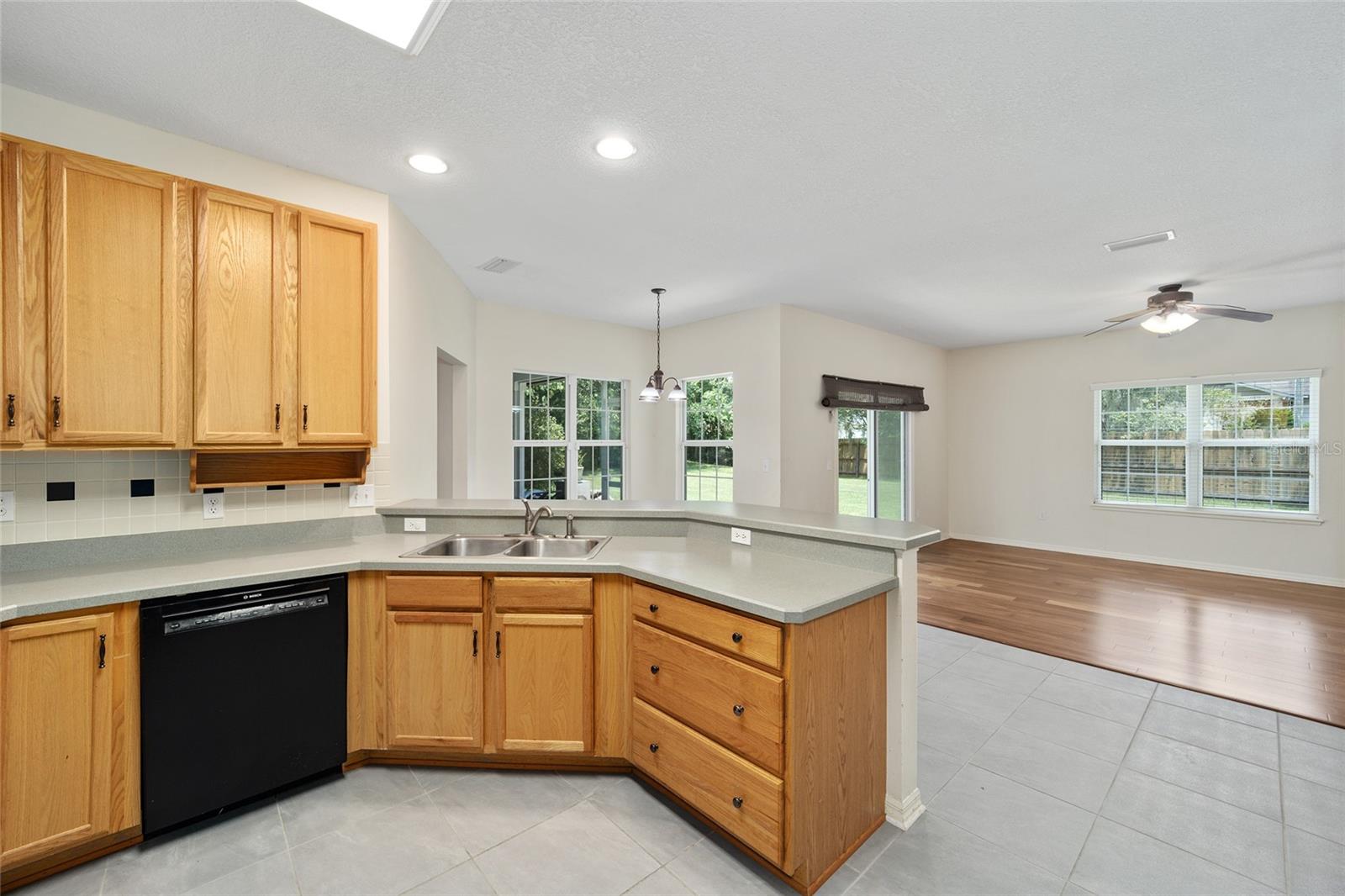 7304 NW 115TH RD, ALACHUA, FL, 32615
