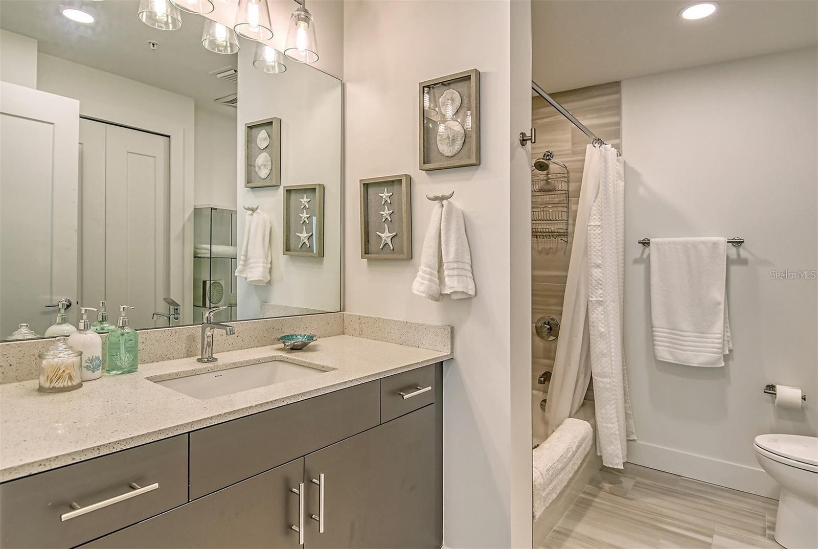 1709 N TAMIAMI TRL #221, SARASOTA, FL, 34234