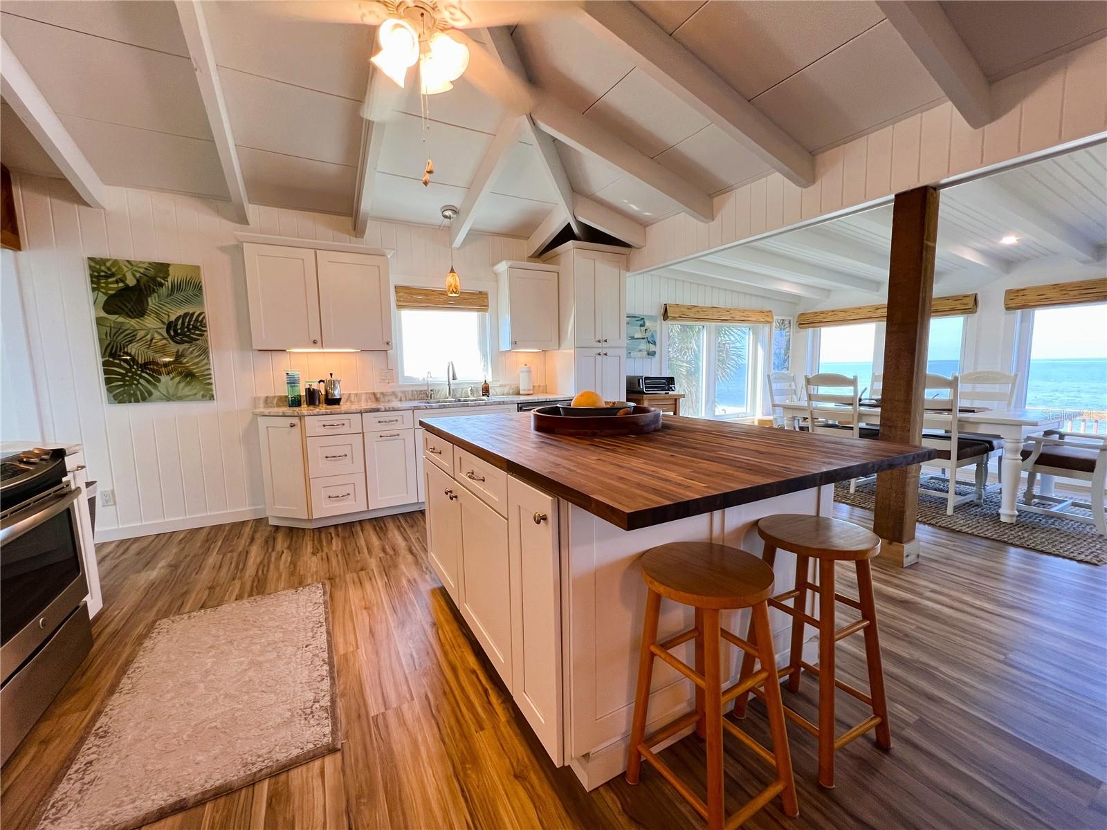8160 LITTLE GASPARILLA IS, PLACIDA, FL, 33946