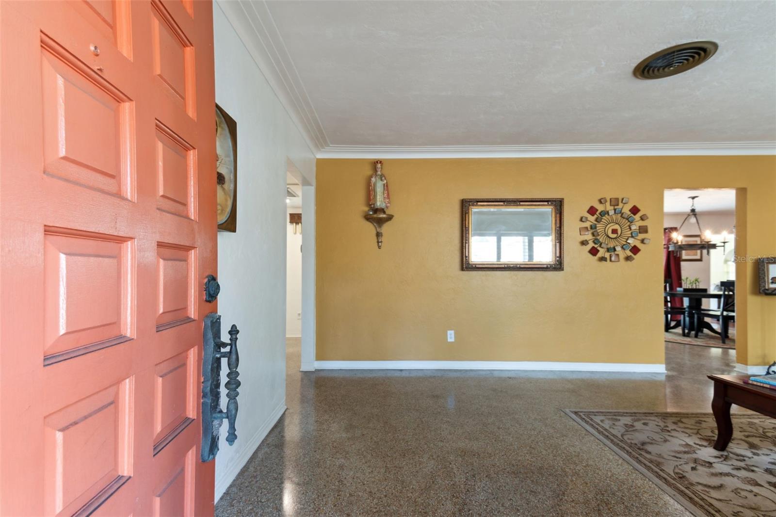 7320 BURLINGTON AVE N, ST PETERSBURG, FL, 33710