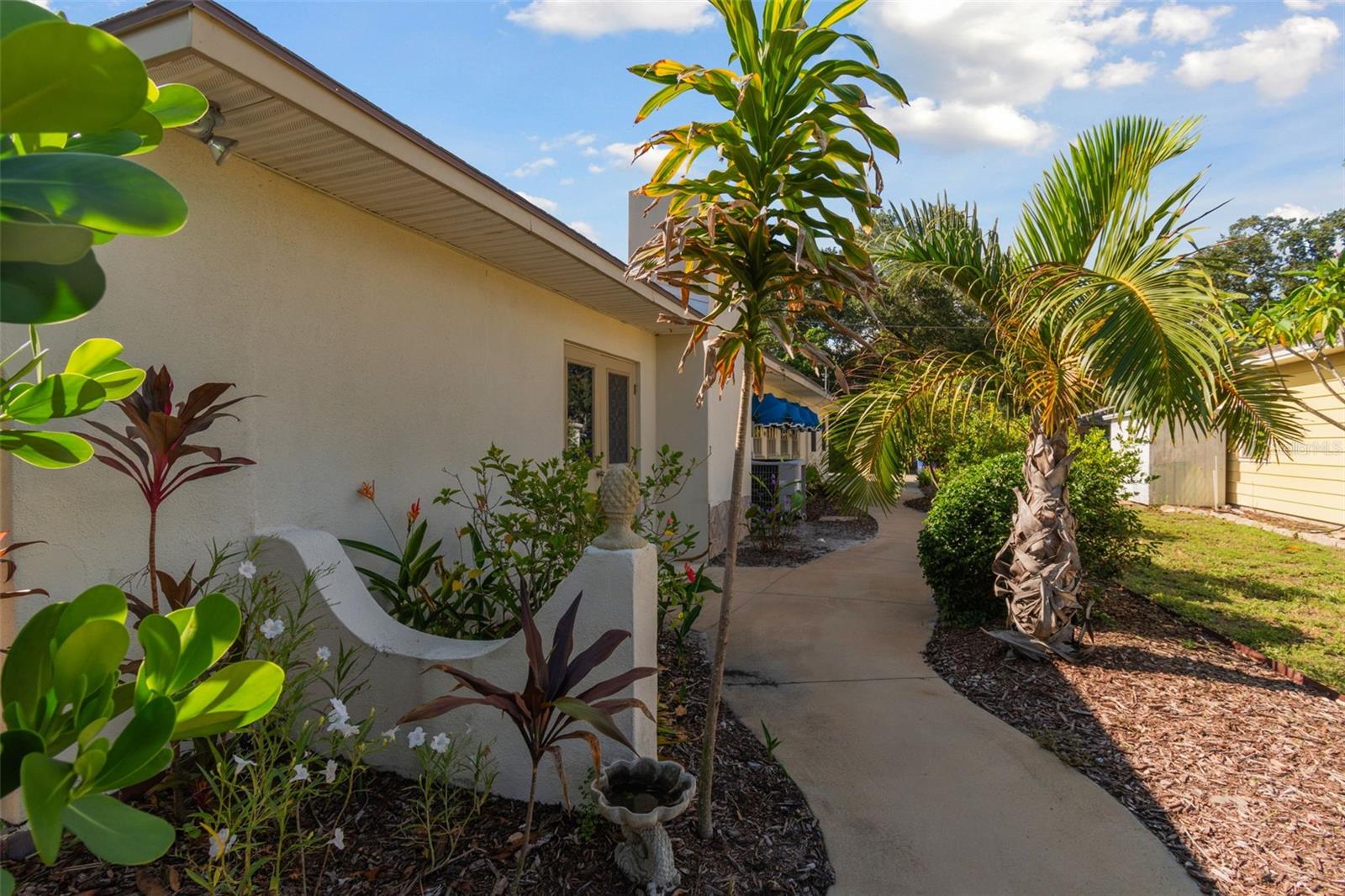 7320 BURLINGTON AVE N, ST PETERSBURG, FL, 33710