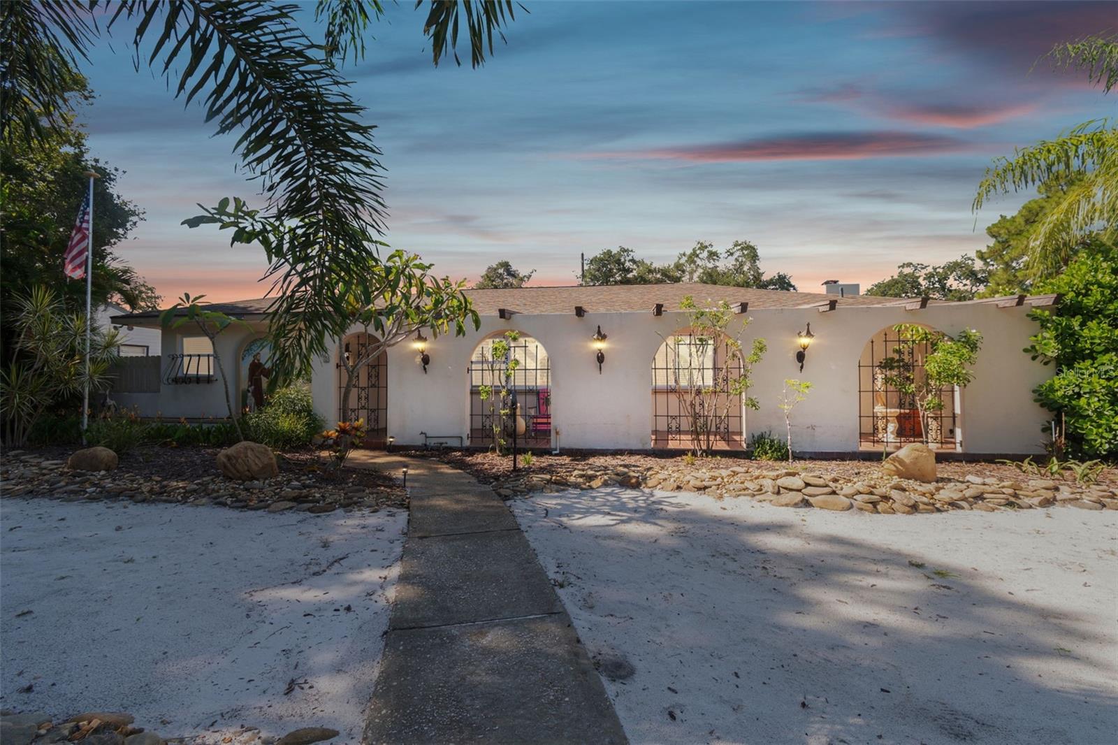 7320 BURLINGTON AVE N, ST PETERSBURG, FL, 33710