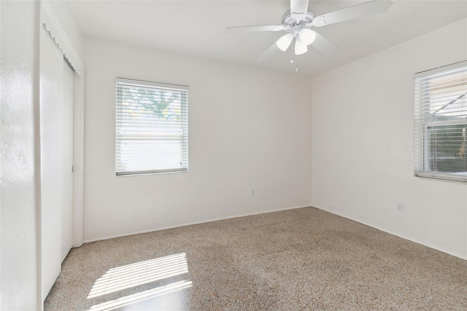 7320 BURLINGTON AVE N, ST PETERSBURG, FL, 33710