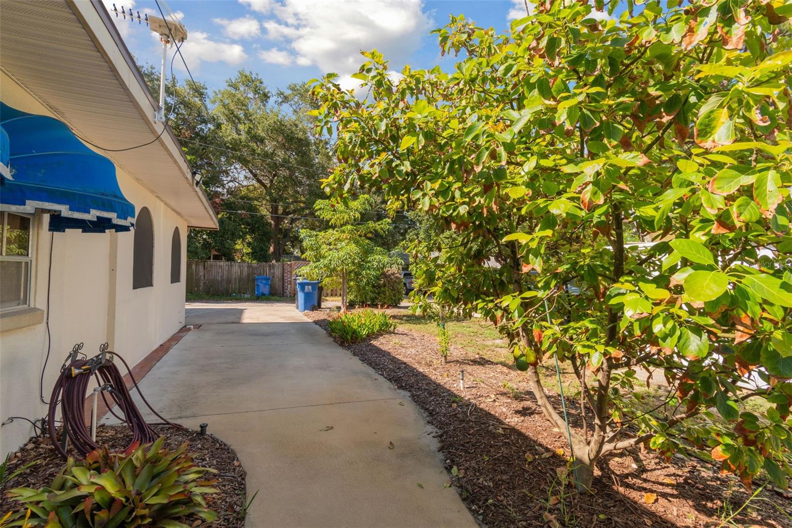 7320 BURLINGTON AVE N, ST PETERSBURG, FL, 33710
