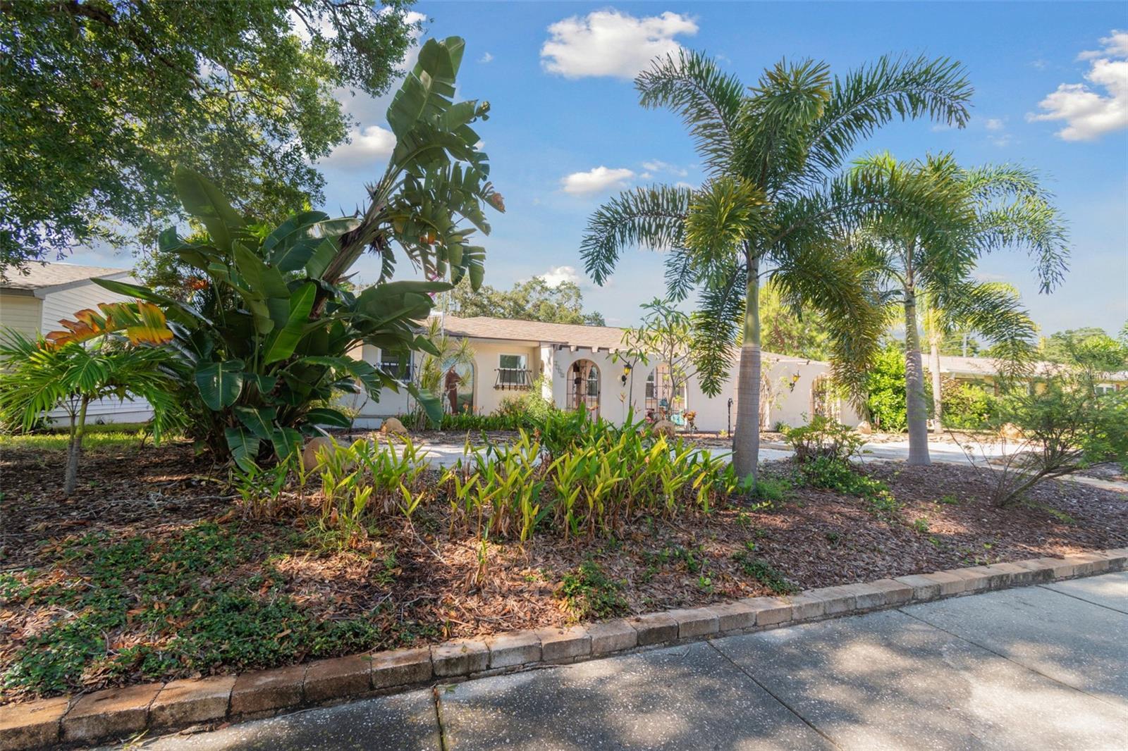 7320 BURLINGTON AVE N, ST PETERSBURG, FL, 33710