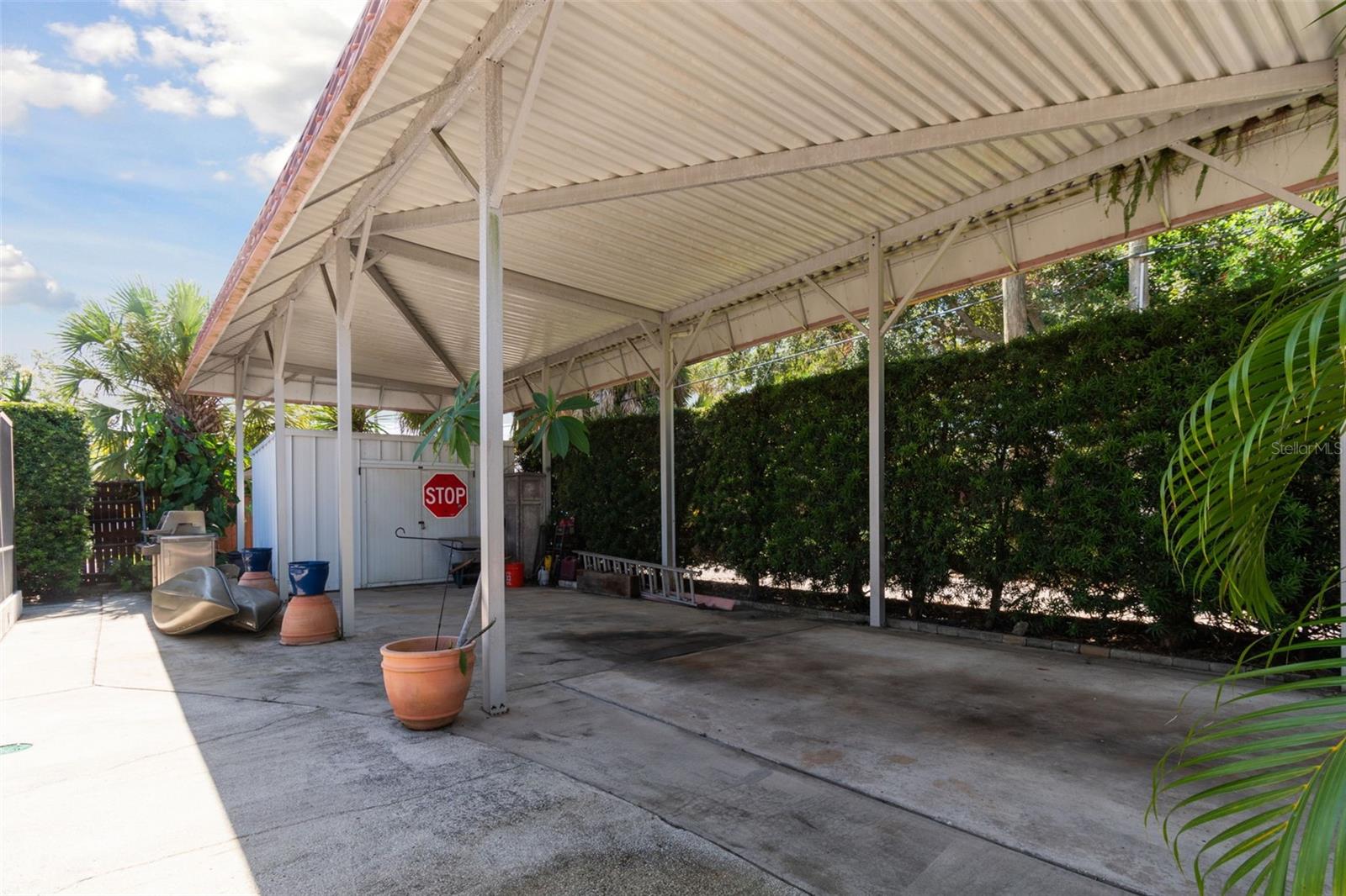 7320 BURLINGTON AVE N, ST PETERSBURG, FL, 33710