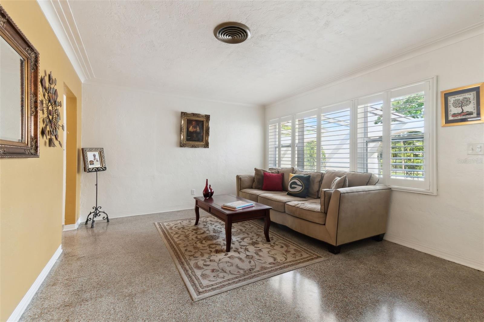 7320 BURLINGTON AVE N, ST PETERSBURG, FL, 33710