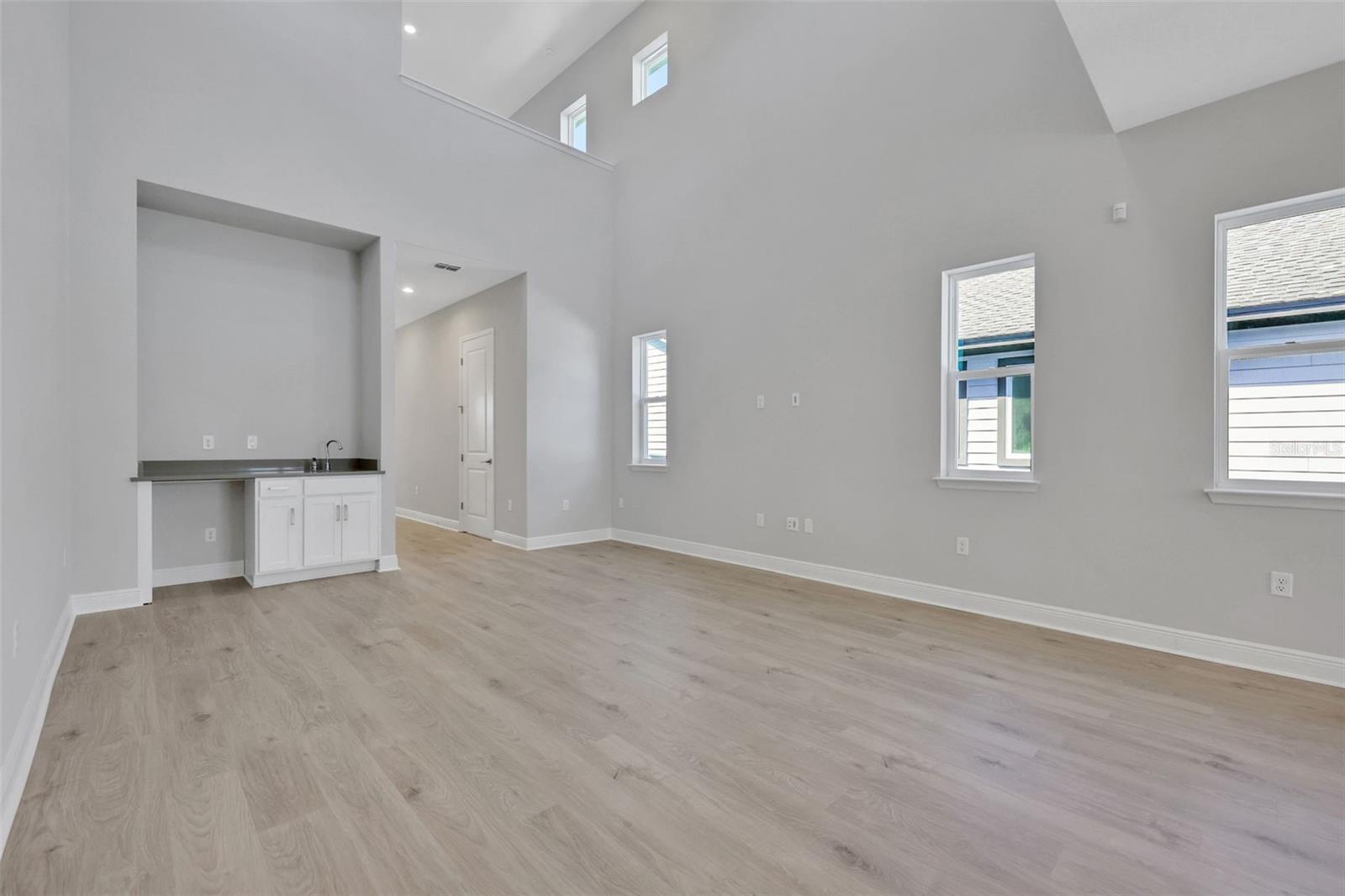 3106 VOYAGER AVE, ST CLOUD, FL, 34771