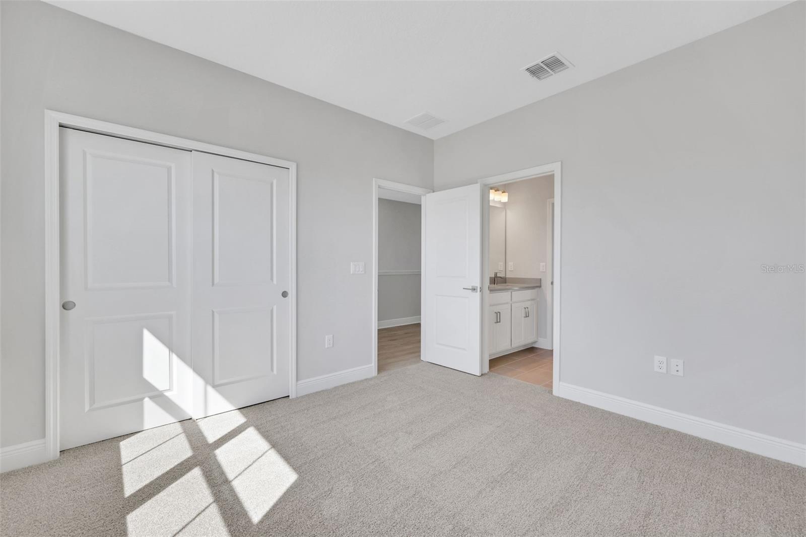 3106 VOYAGER AVE, ST CLOUD, FL, 34771