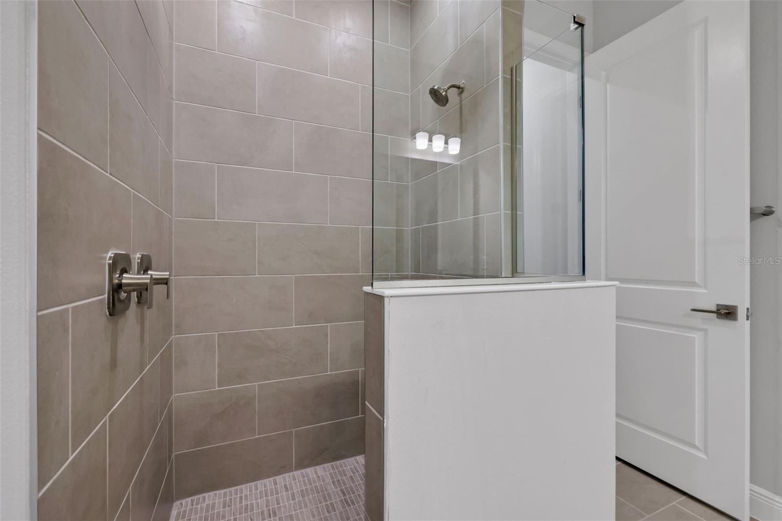 3106 VOYAGER AVE, ST CLOUD, FL, 34771