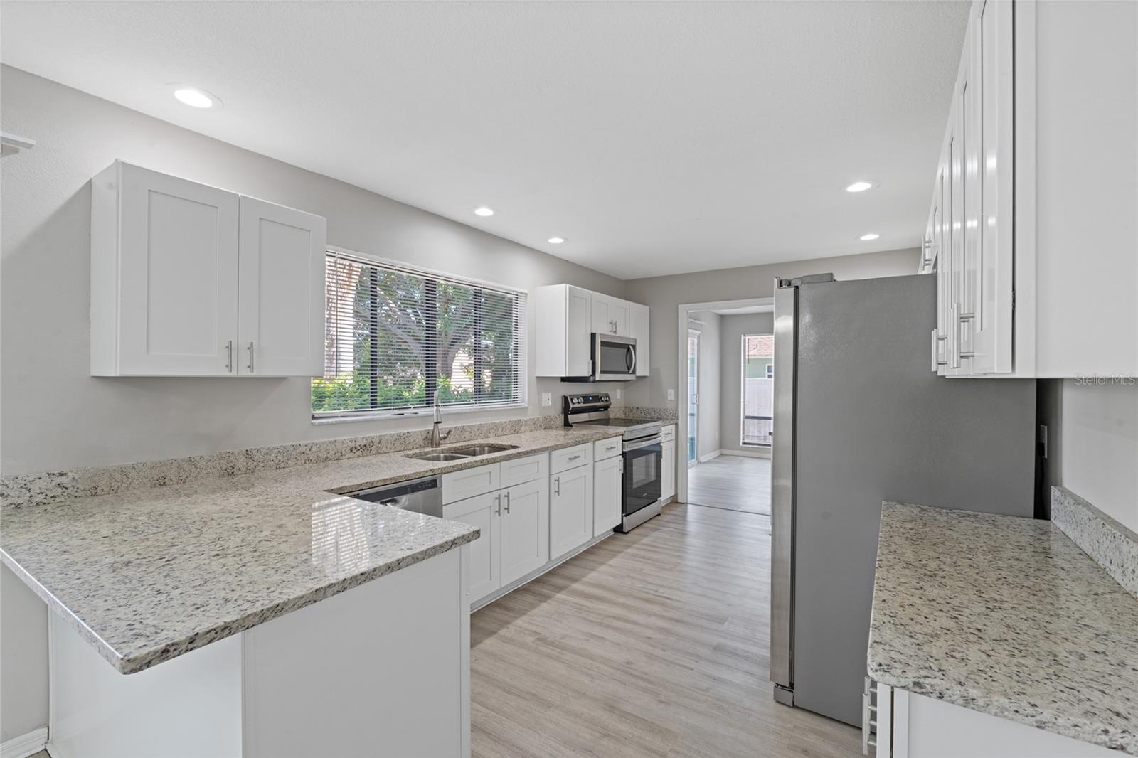 5841 BAY PINES LAKES BLVD, ST PETERSBURG, FL, 33708