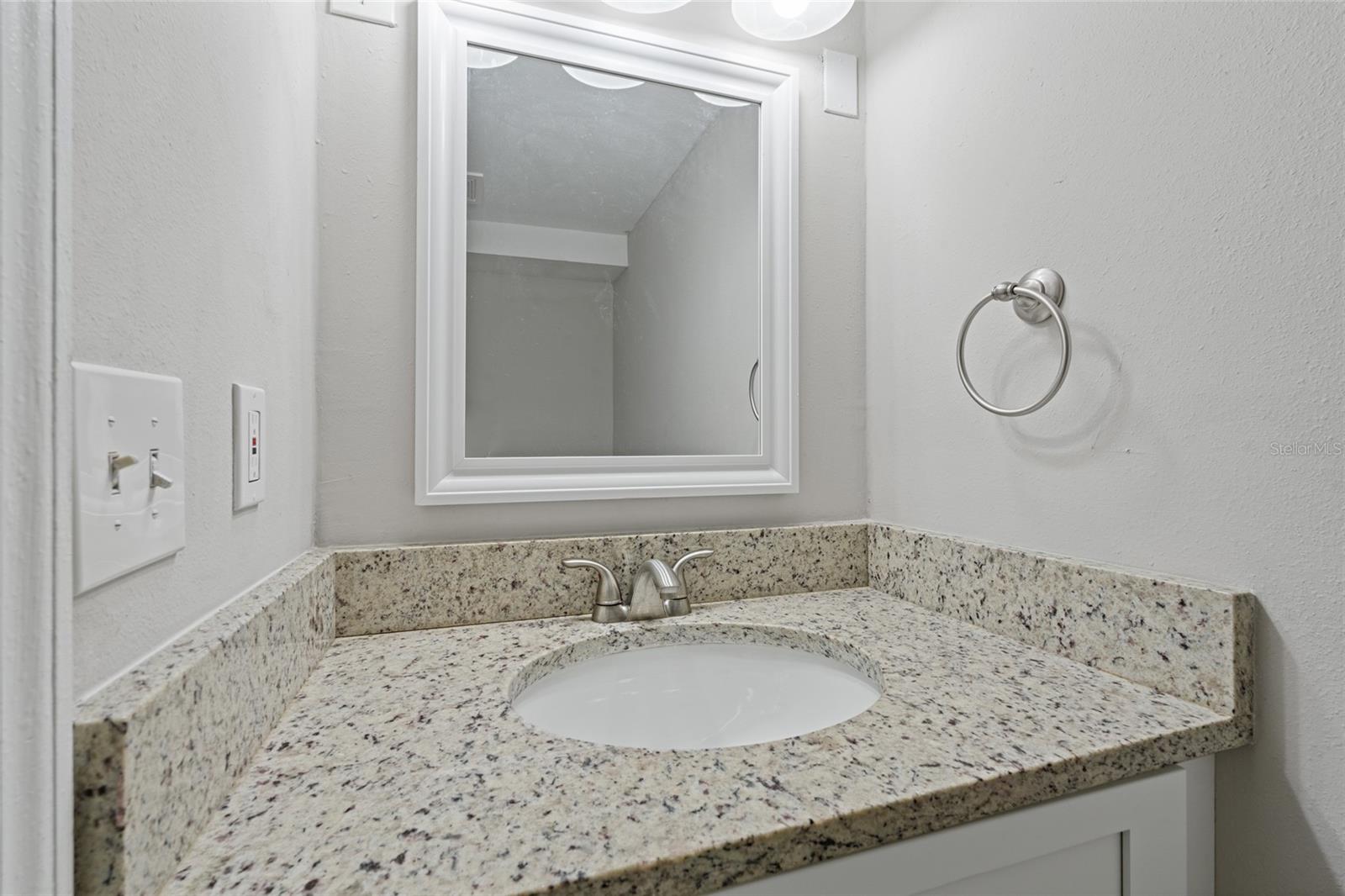 5841 BAY PINES LAKES BLVD, ST PETERSBURG, FL, 33708