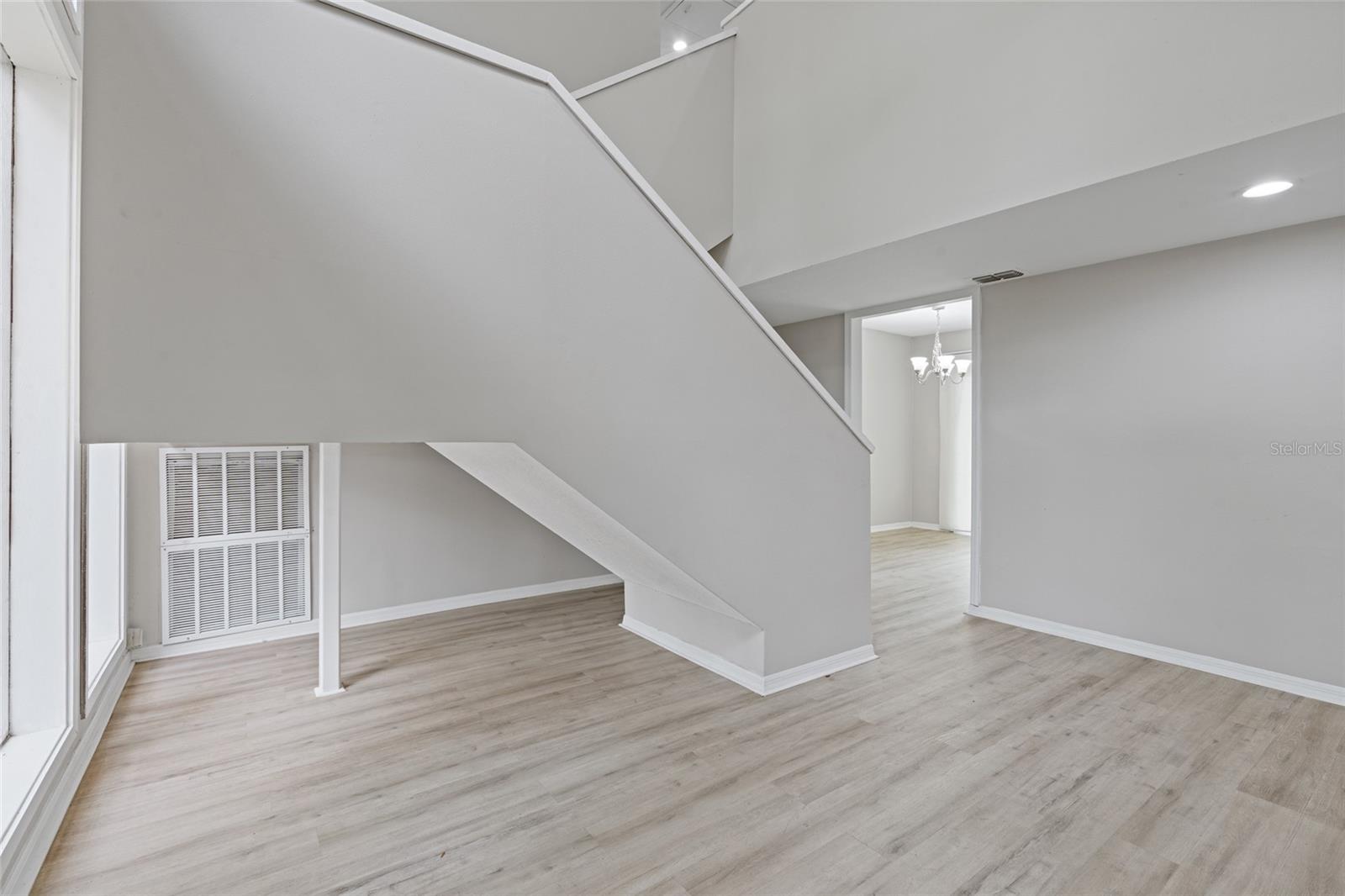 5841 BAY PINES LAKES BLVD, ST PETERSBURG, FL, 33708