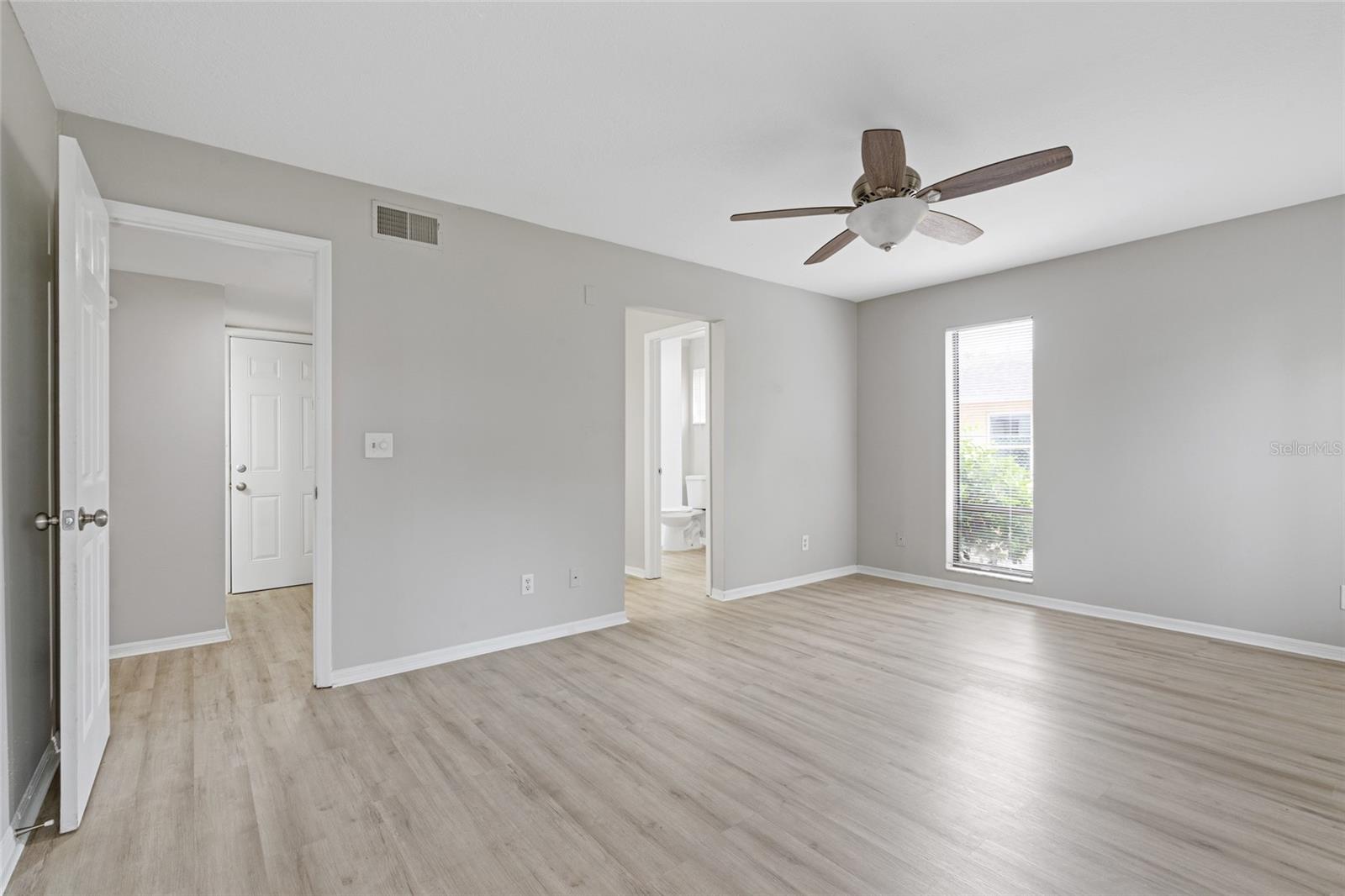 5841 BAY PINES LAKES BLVD, ST PETERSBURG, FL, 33708