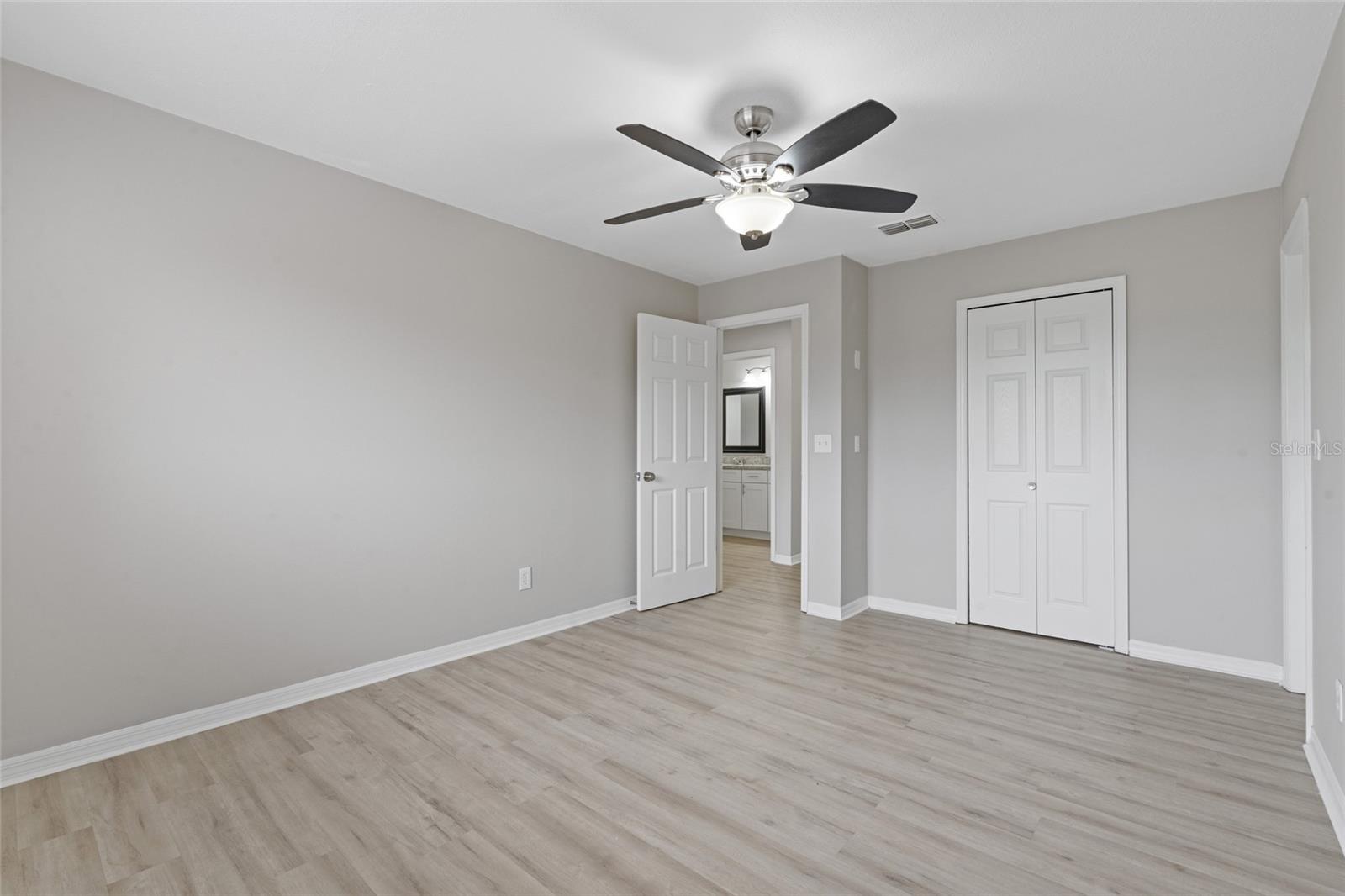 5841 BAY PINES LAKES BLVD, ST PETERSBURG, FL, 33708