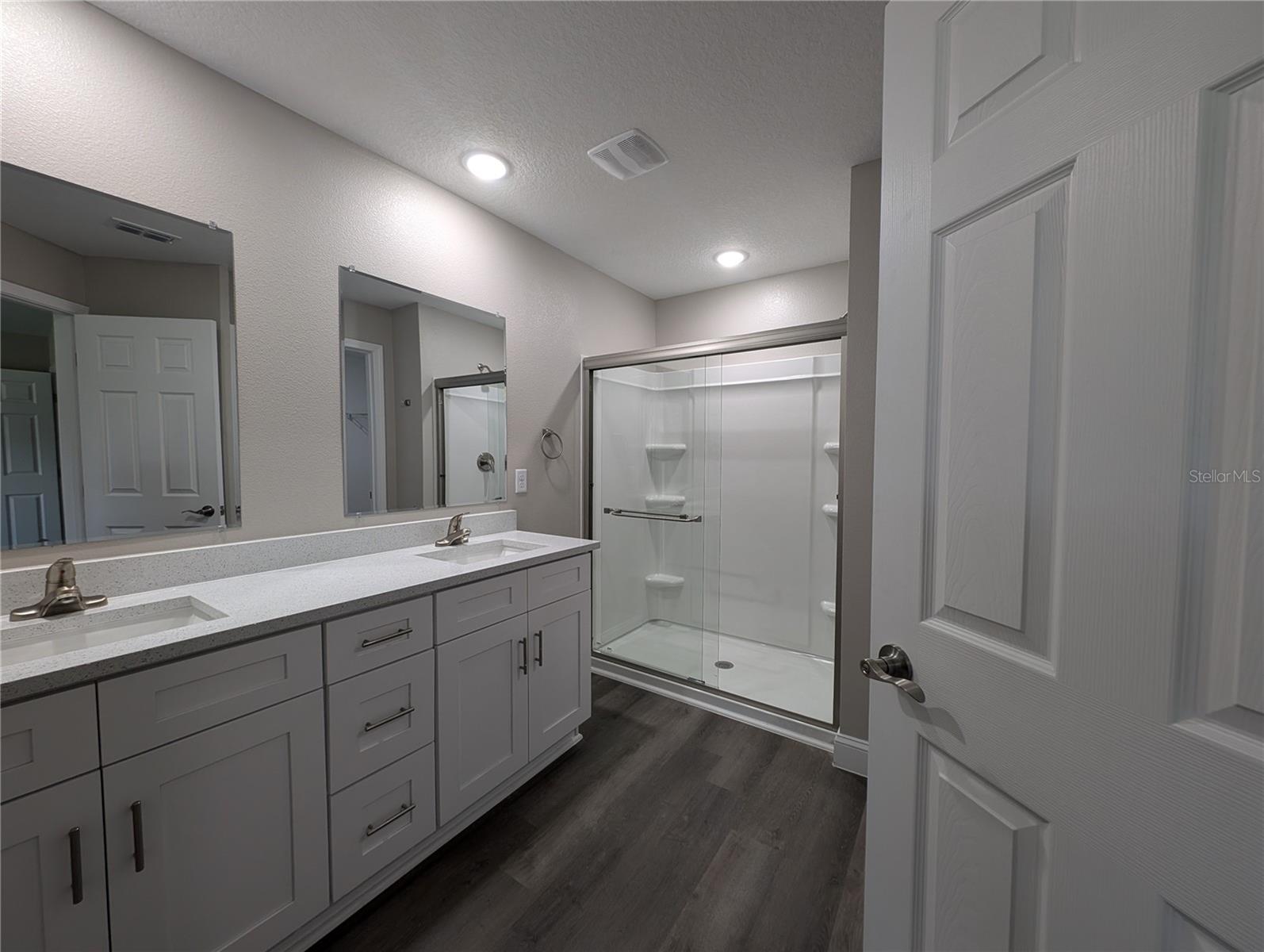 171 KROLL LN, LADY LAKE, FL, 32159