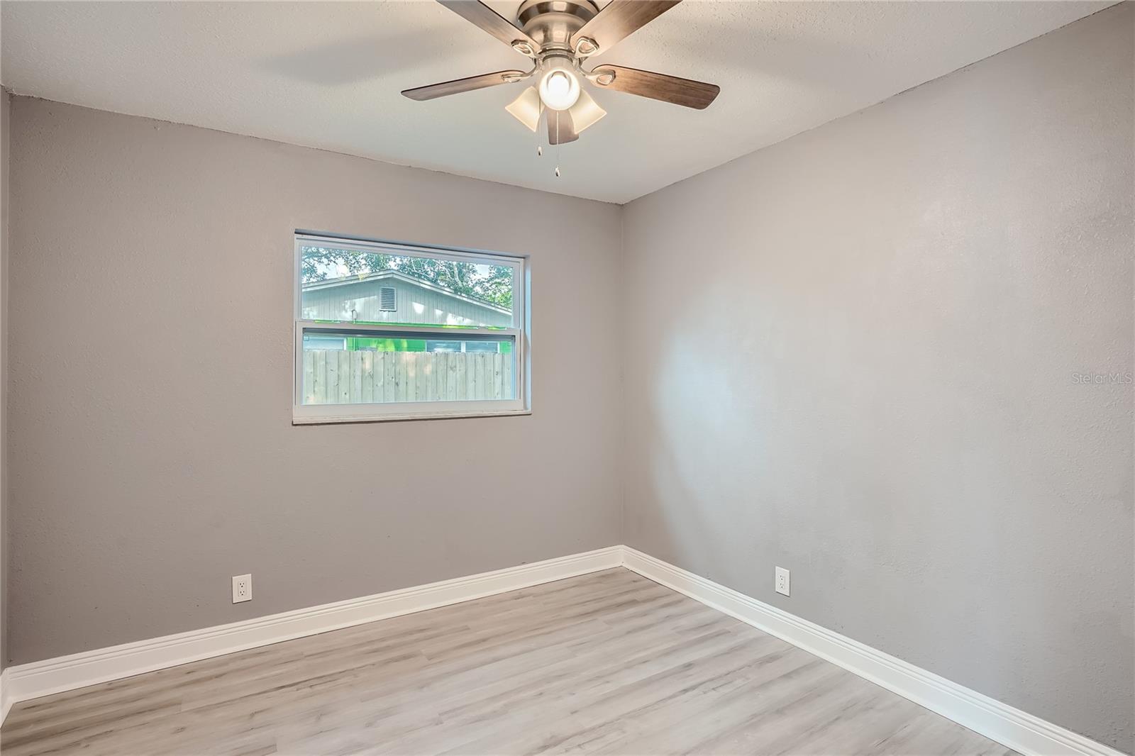 4420 W VARN AVE, TAMPA, FL, 33616