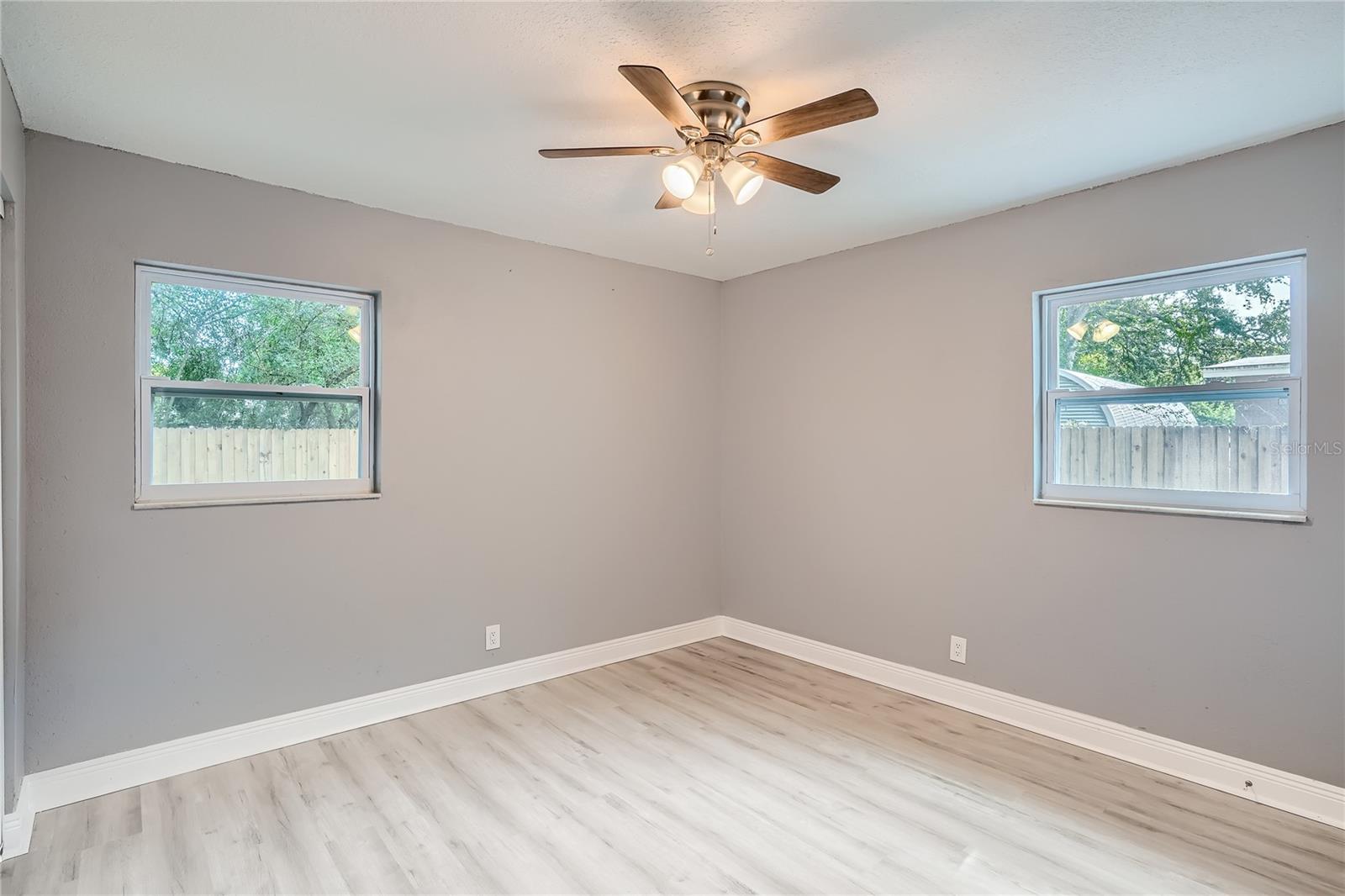 4420 W VARN AVE, TAMPA, FL, 33616
