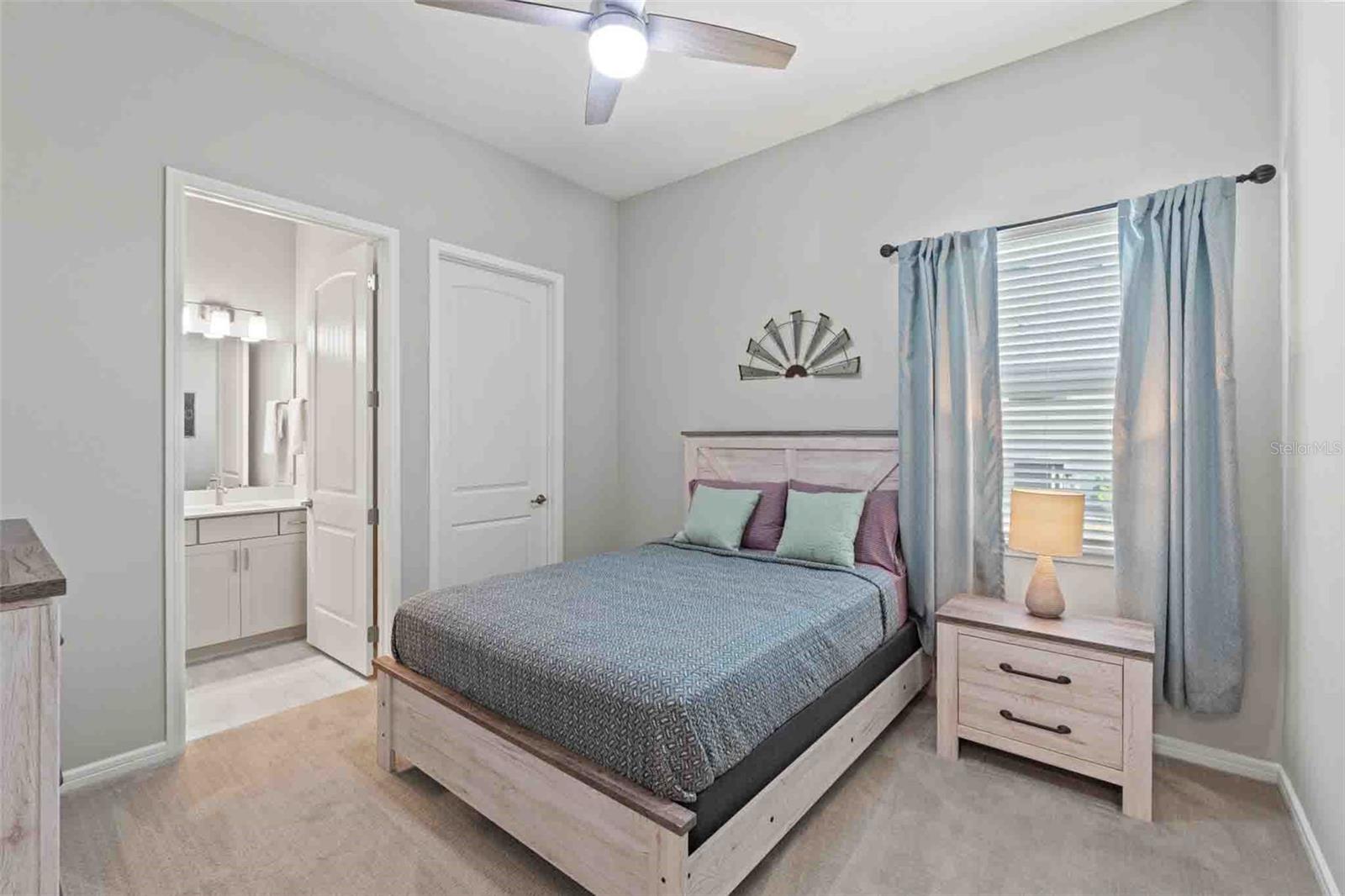 8514 COASTAL PALMS GLN, PARRISH, FL, 34219