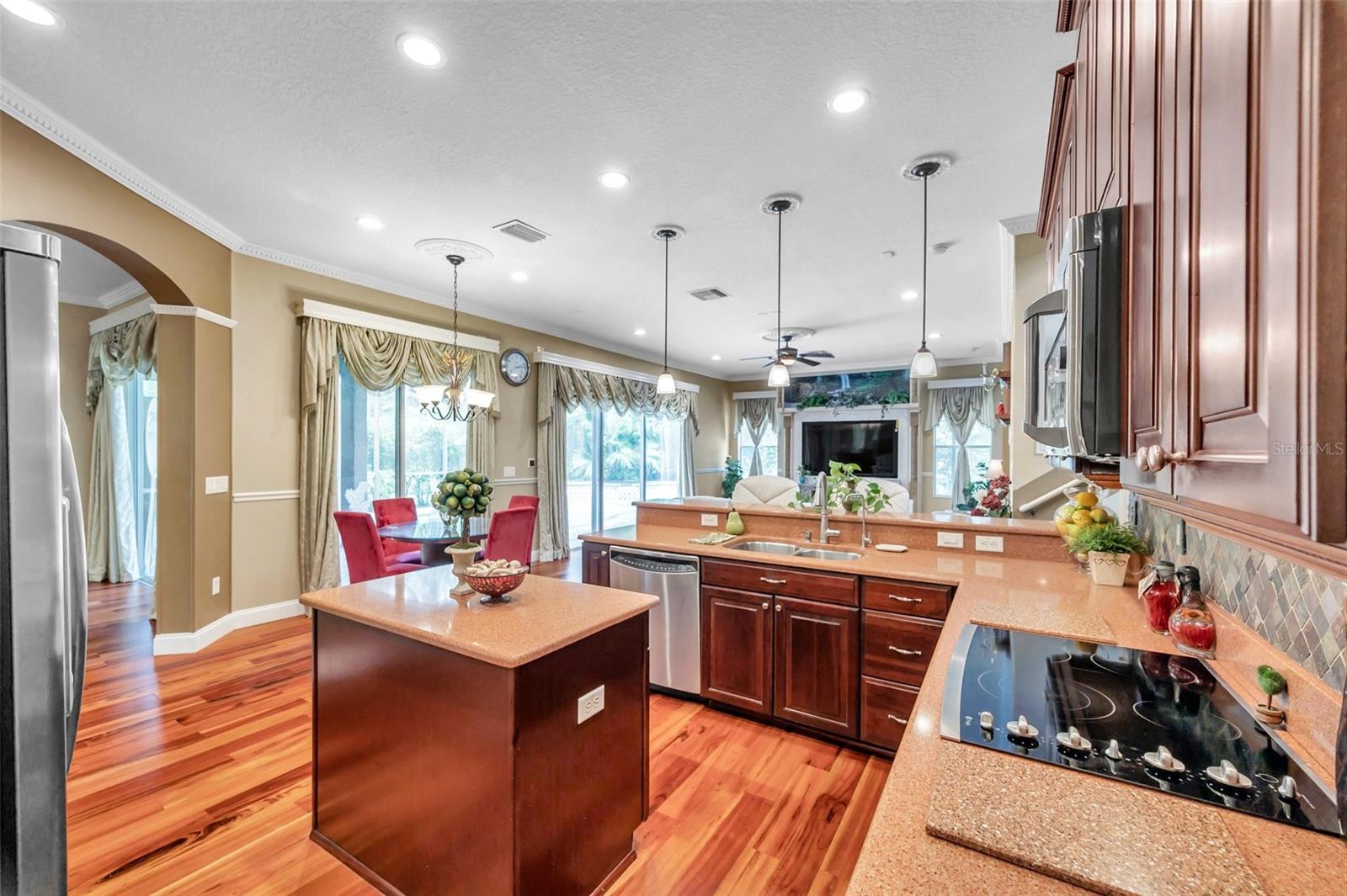 9124 TOPNECK ST, NEW PORT RICHEY, FL, 34654
