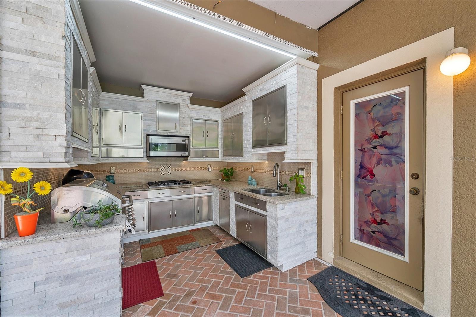 9124 TOPNECK ST, NEW PORT RICHEY, FL, 34654
