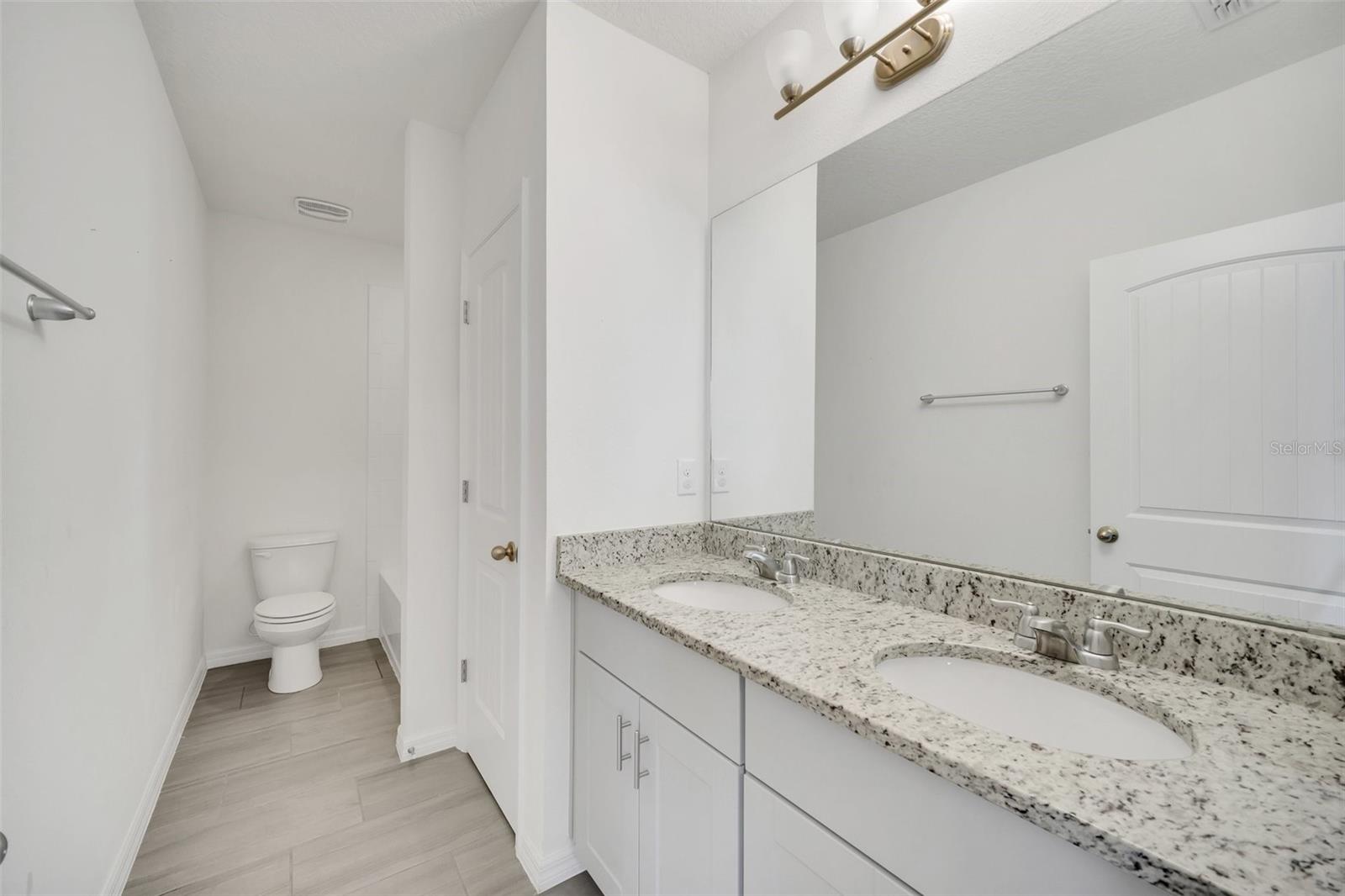 16307 ADMIRALS COVE LN, WINTER GARDEN, FL, 34787