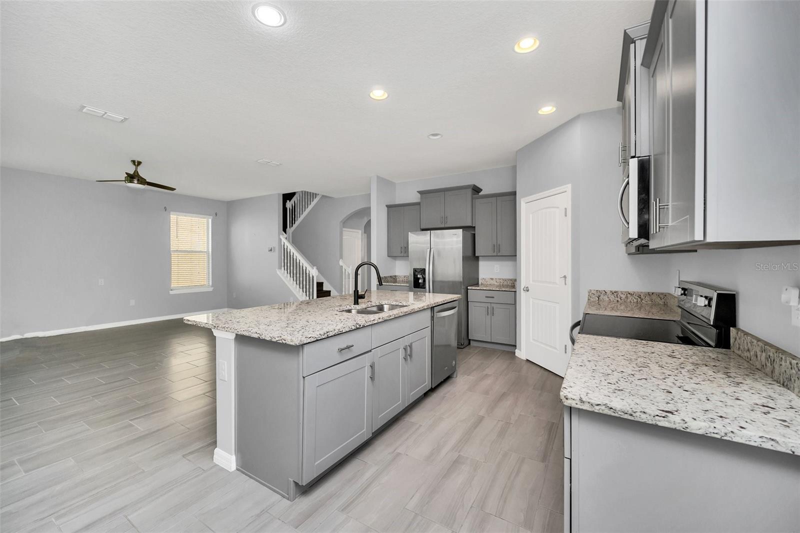16307 ADMIRALS COVE LN, WINTER GARDEN, FL, 34787
