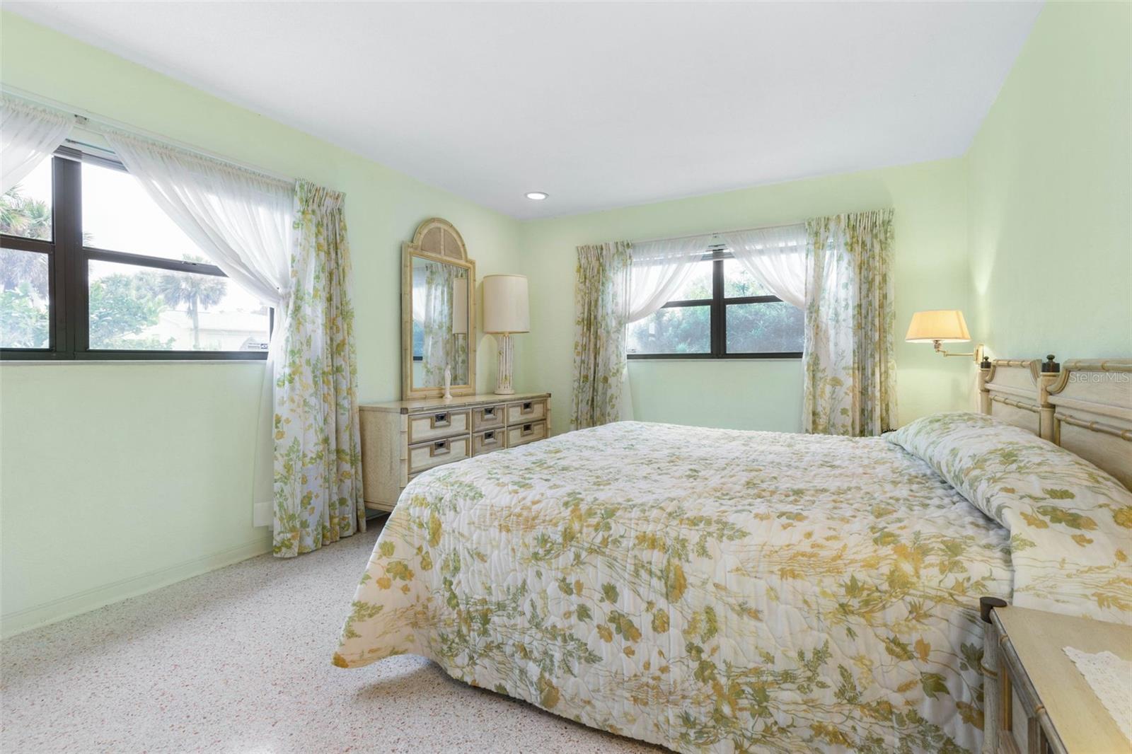 10 JUNIPER DR, ORMOND BEACH, FL, 32176