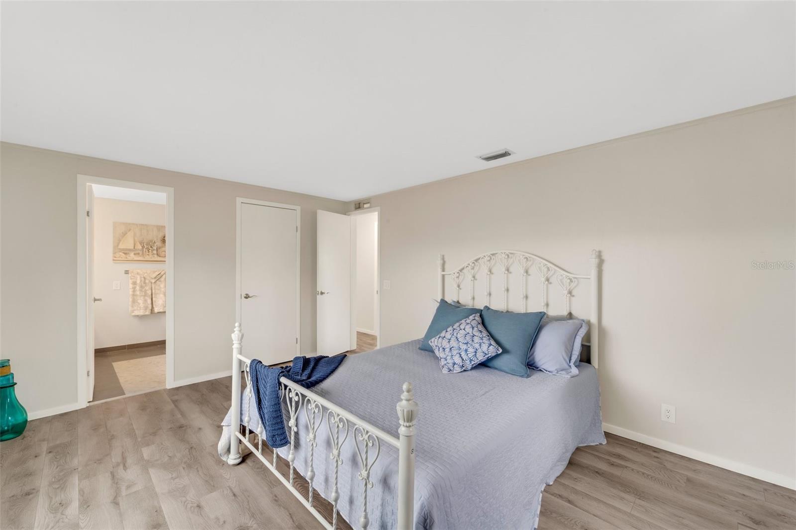 846 JOLANDA CIR, VENICE, FL, 34285