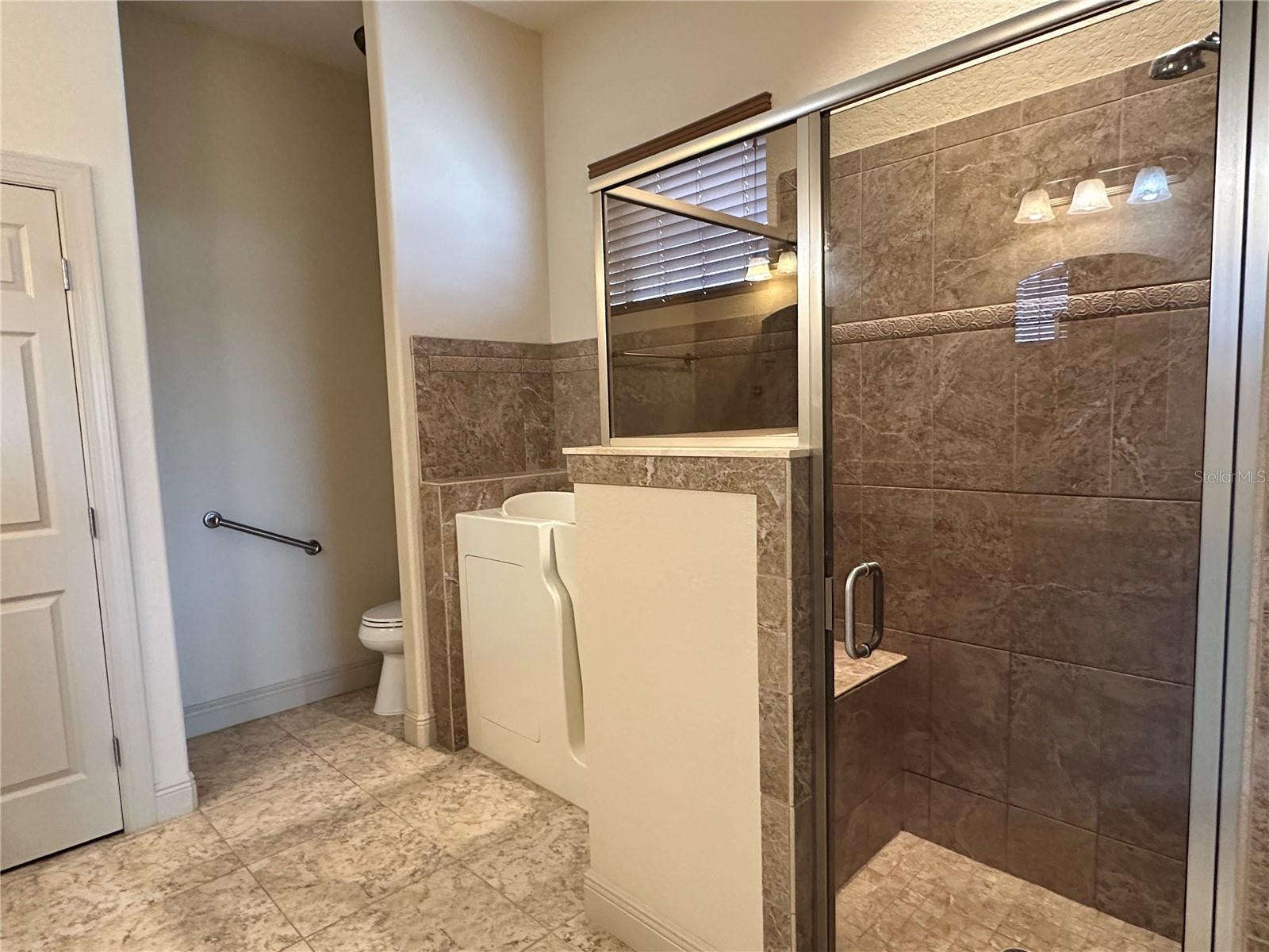 584 MEANDERING WAY, POLK CITY, FL, 33868