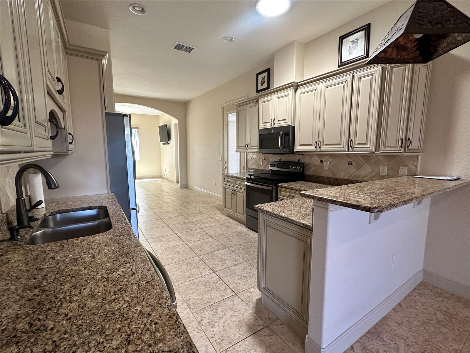 584 MEANDERING WAY, POLK CITY, FL, 33868