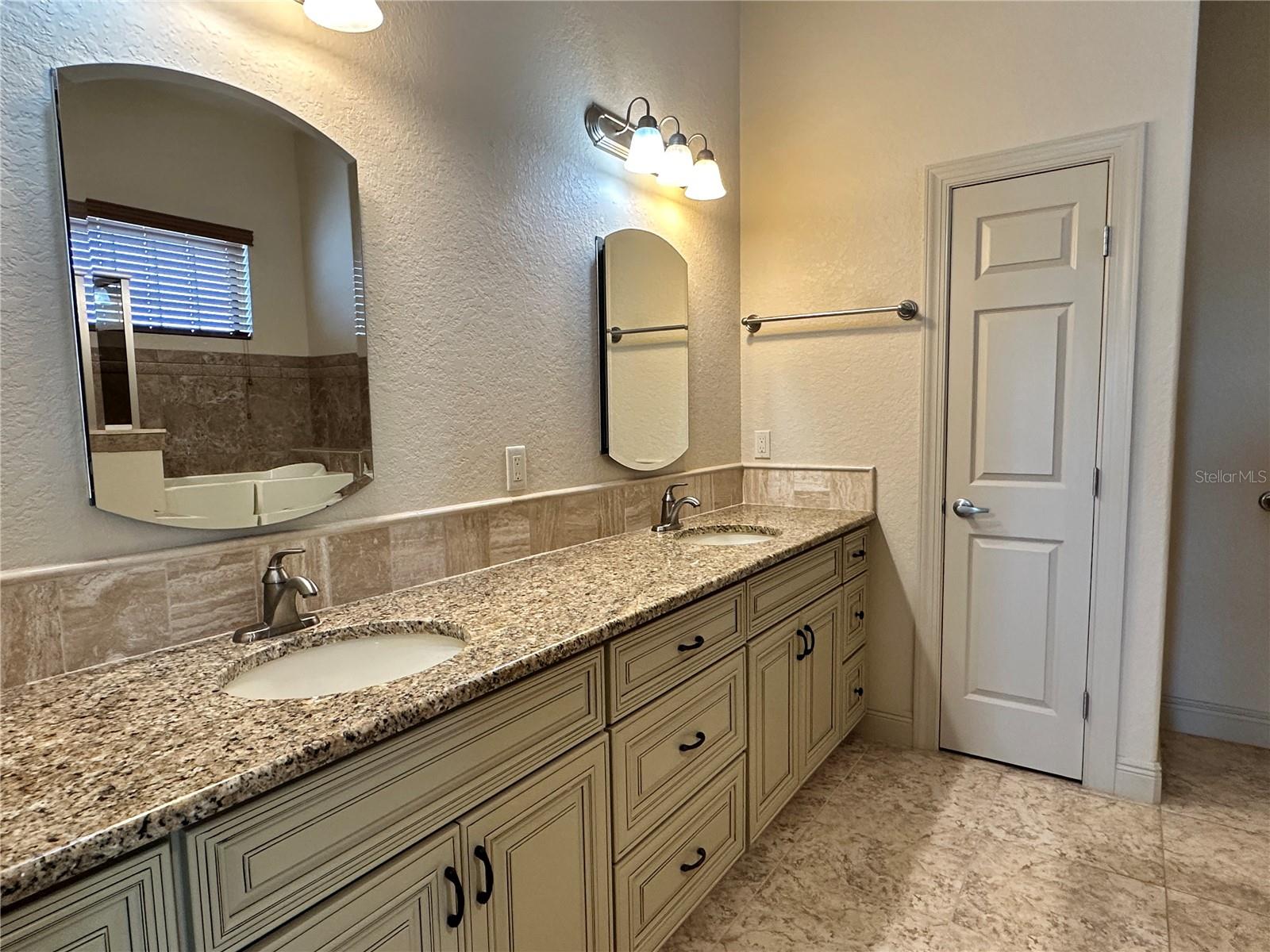 584 MEANDERING WAY, POLK CITY, FL, 33868