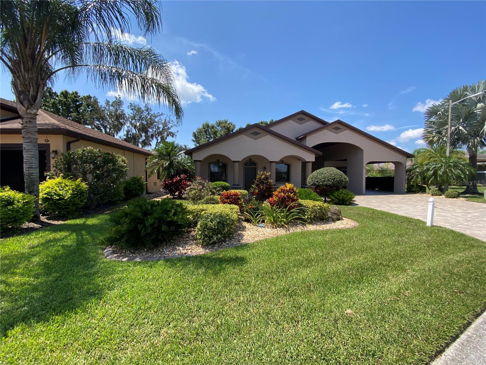 584 MEANDERING WAY, POLK CITY, FL, 33868
