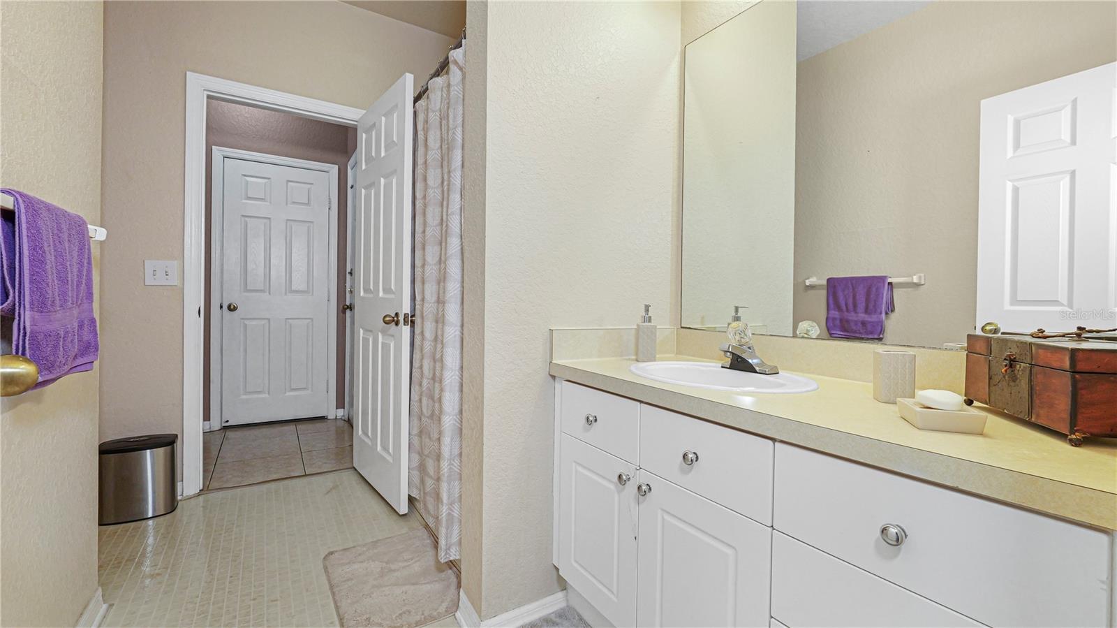 18001 RICHMOND PLACE DR #1122, TAMPA, FL, 33647