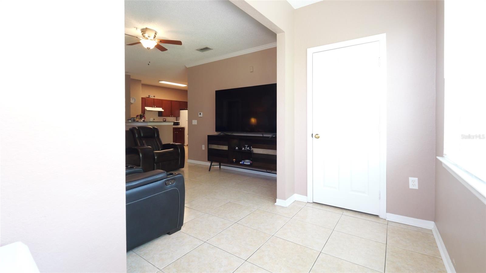 18001 RICHMOND PLACE DR #1122, TAMPA, FL, 33647