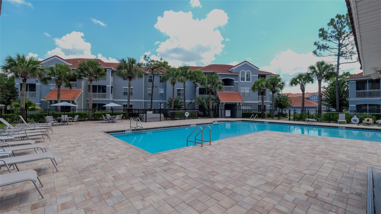 18001 RICHMOND PLACE DR #1122, TAMPA, FL, 33647
