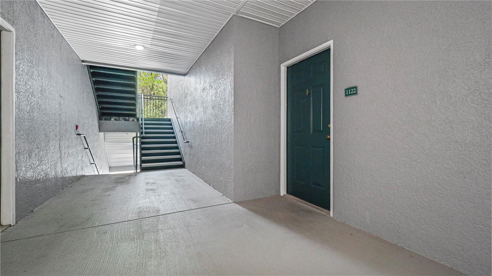 18001 RICHMOND PLACE DR #1122, TAMPA, FL, 33647