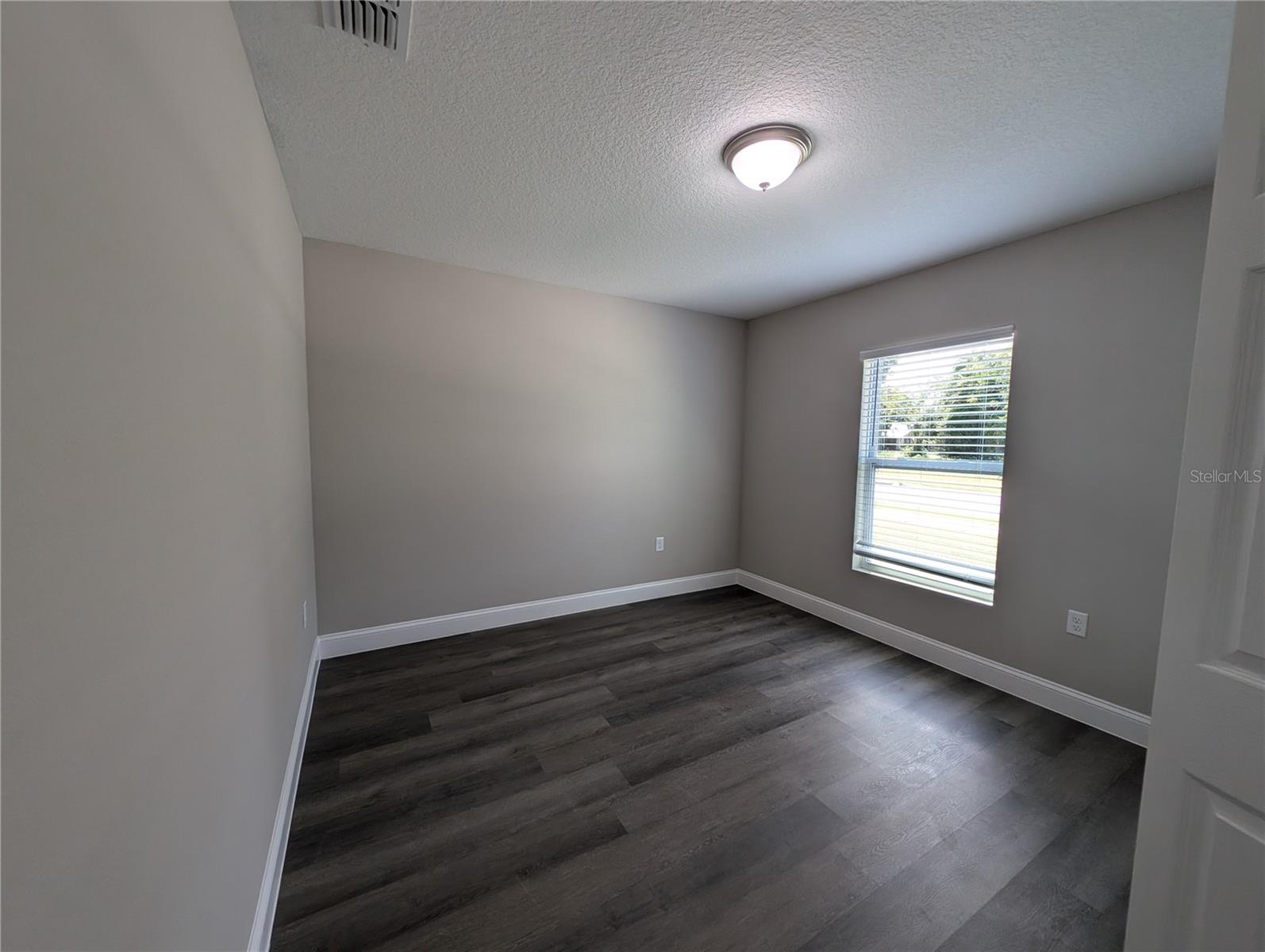 174 KROLL LN, LADY LAKE, FL, 32159