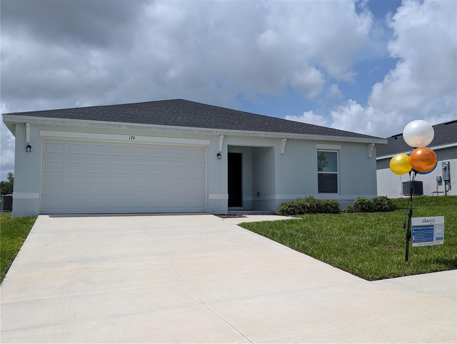 174 KROLL LN, LADY LAKE, FL, 32159