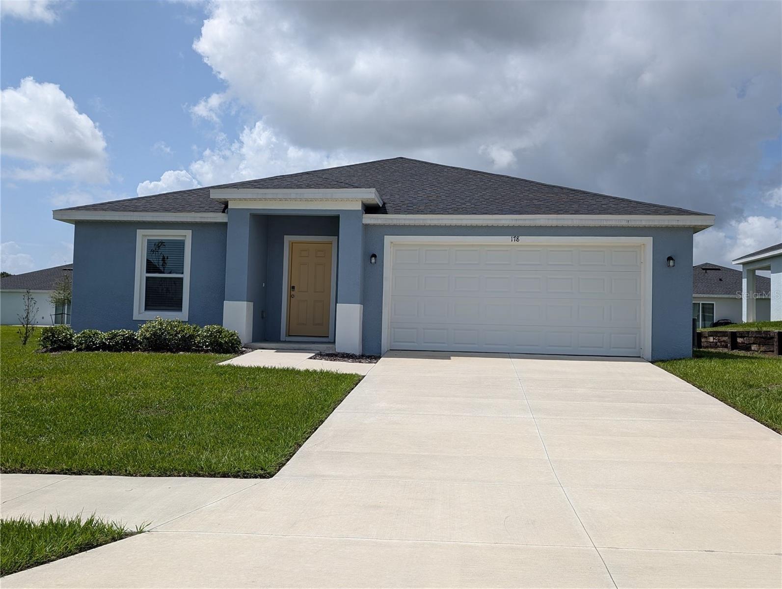 183 HOLSTON LN, LADY LAKE, FL, 32159