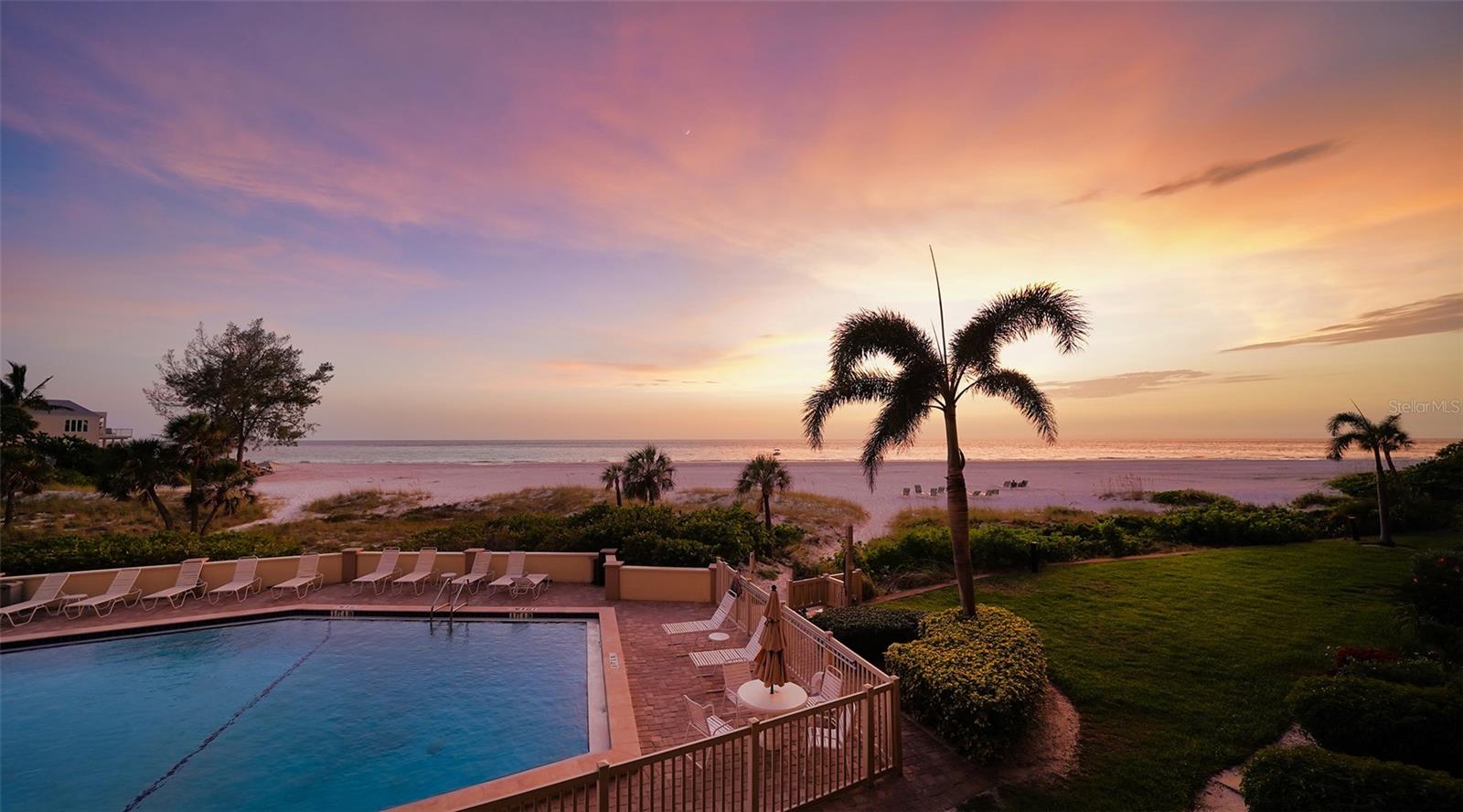 19 WHISPERING SANDS DR #204, SARASOTA, FL, 34242